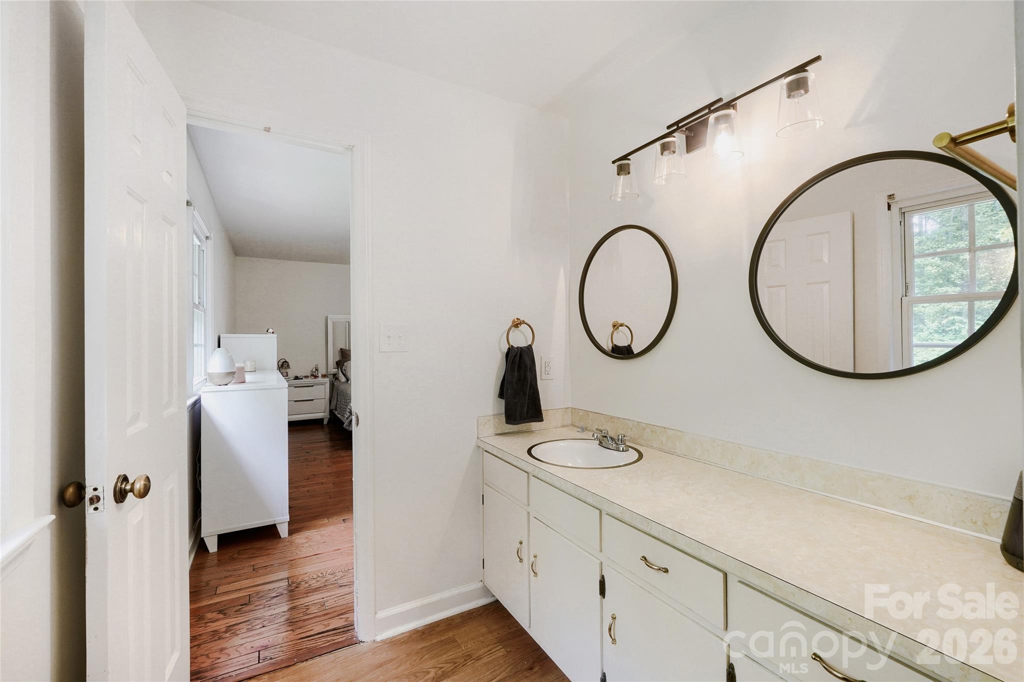 7309 Leesburg Road — Charlotte