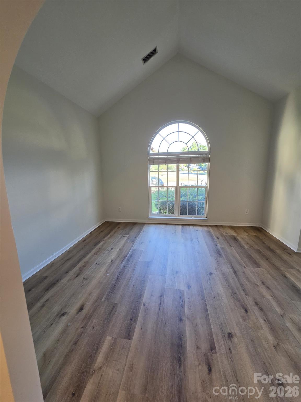 8800 Cavonnier Lane — Charlotte