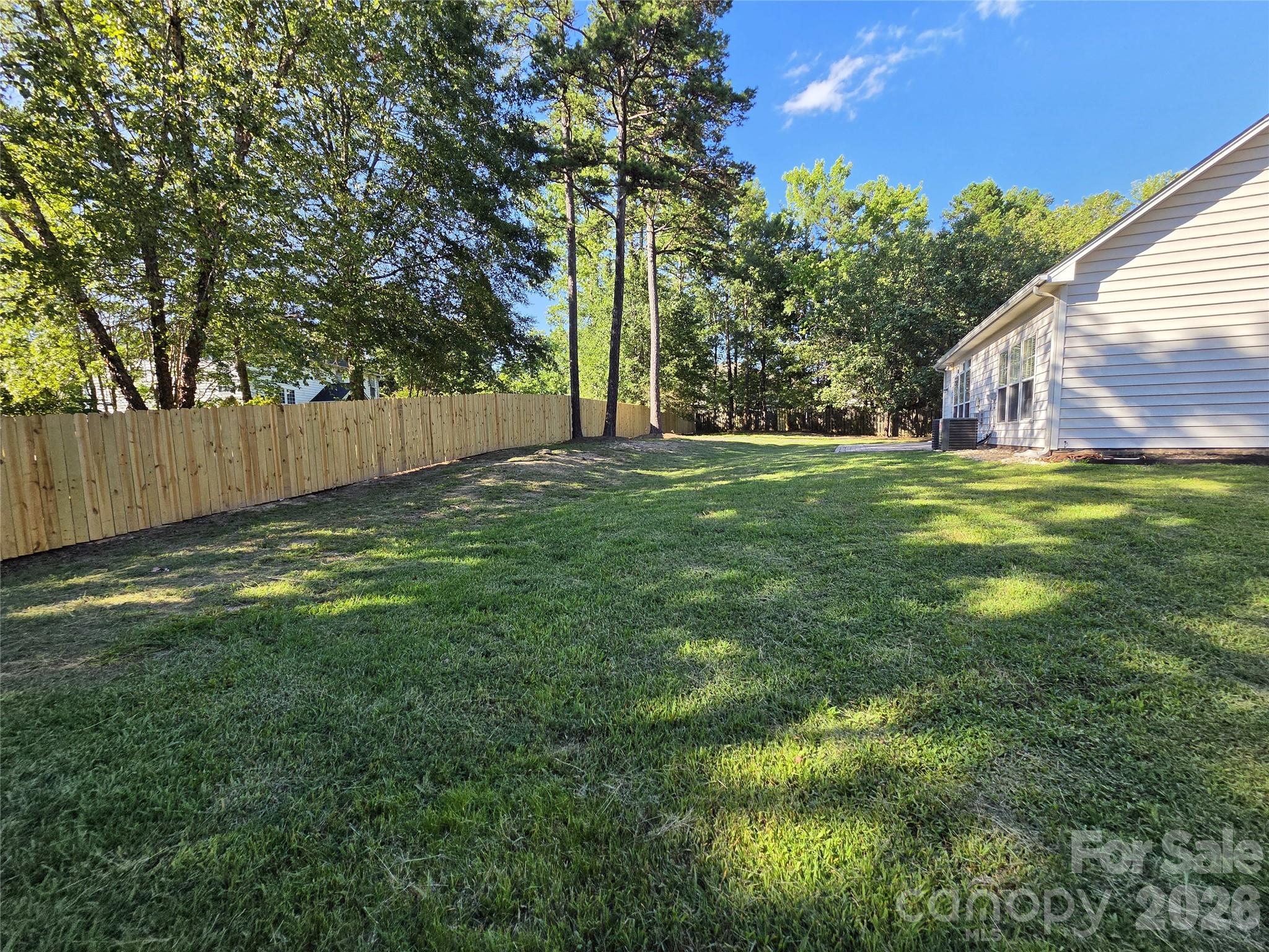 8800 Cavonnier Lane — Charlotte