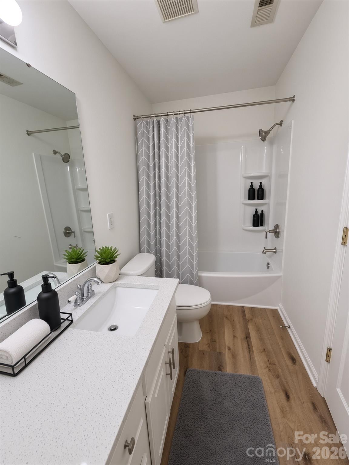 8800 Cavonnier Lane — Charlotte