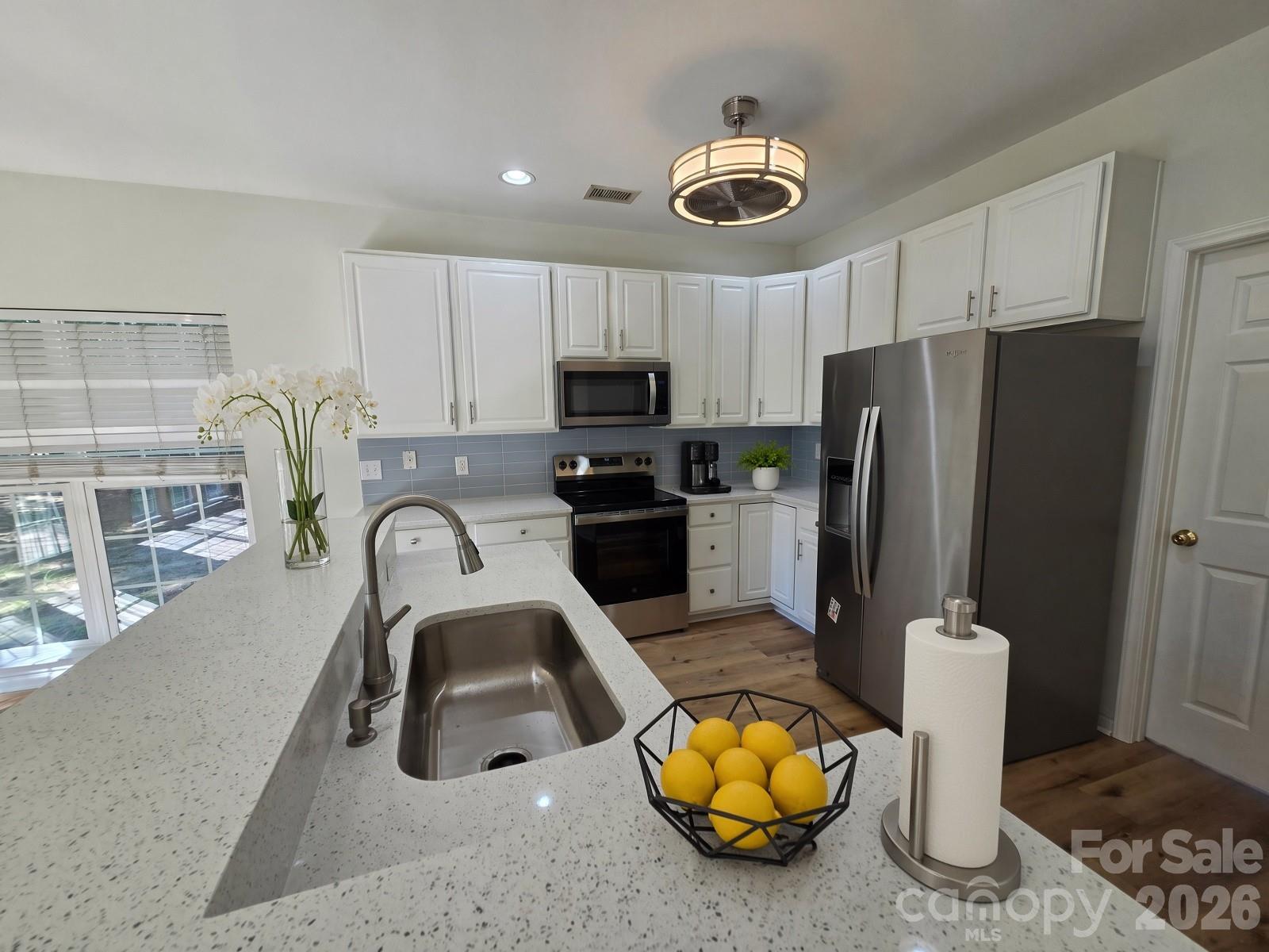 8800 Cavonnier Lane — Charlotte