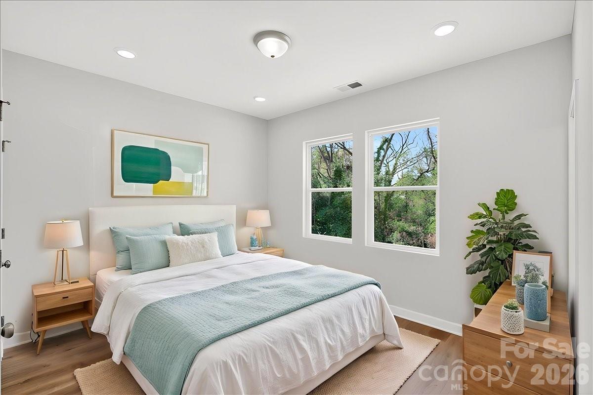 811 Craig Place — Shelby