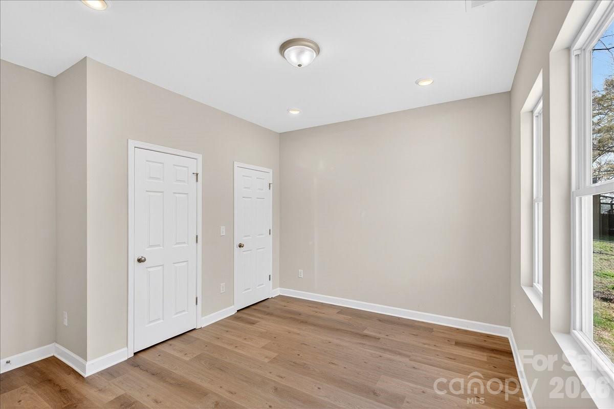 811 Craig Place — Shelby