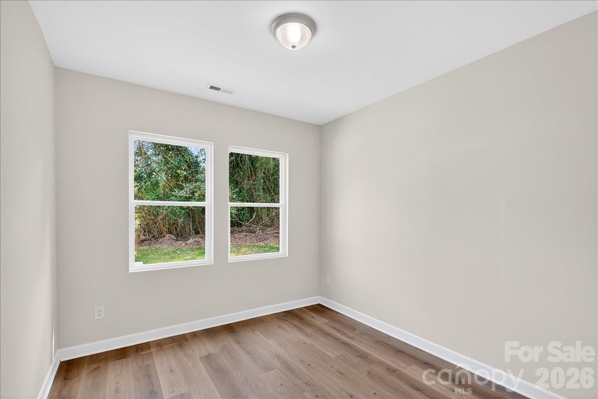 811 Craig Place — Shelby