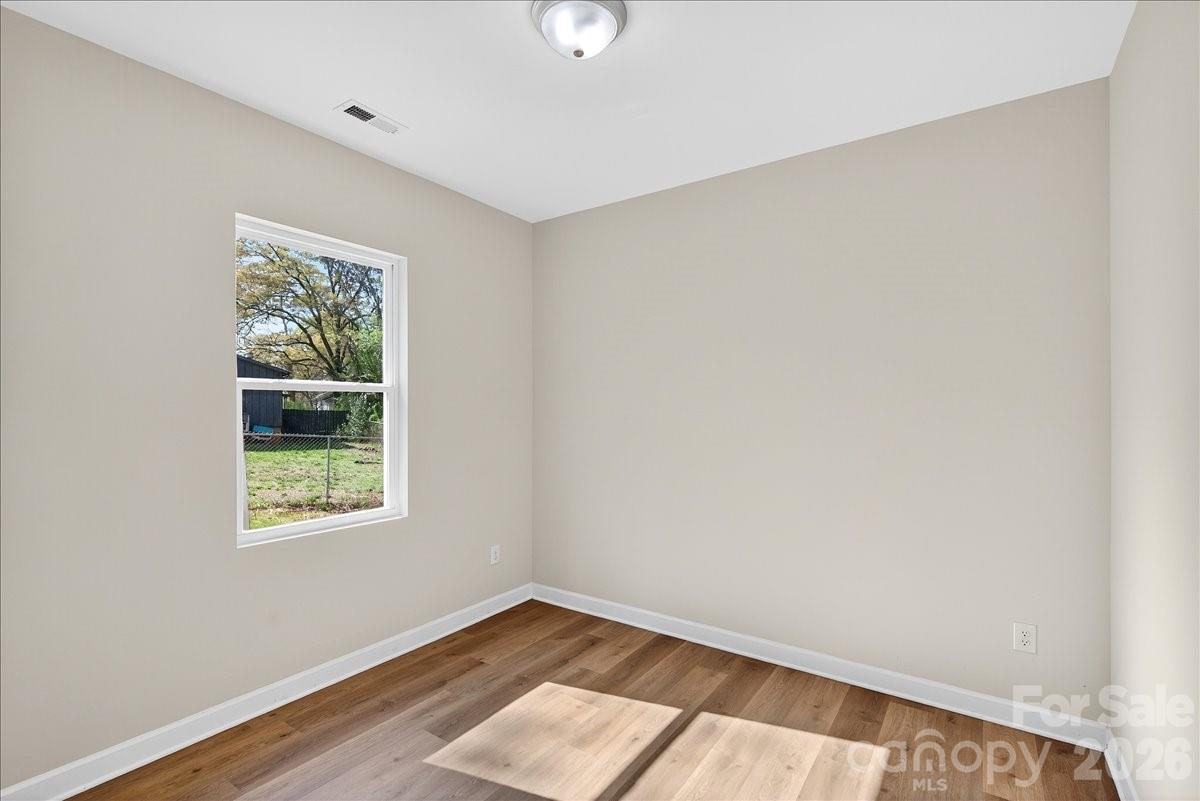 811 Craig Place — Shelby