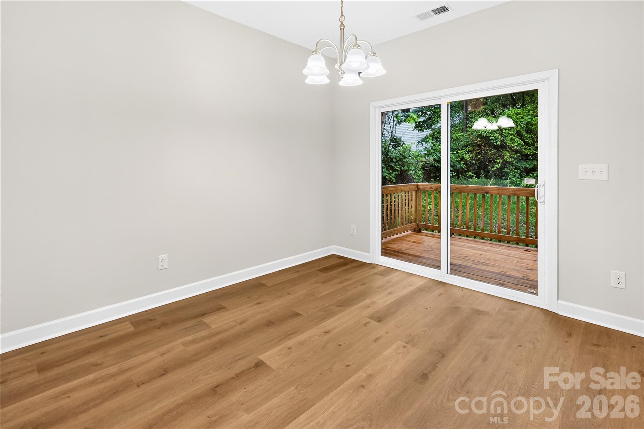 1324 Old Charlotte Road — Statesville