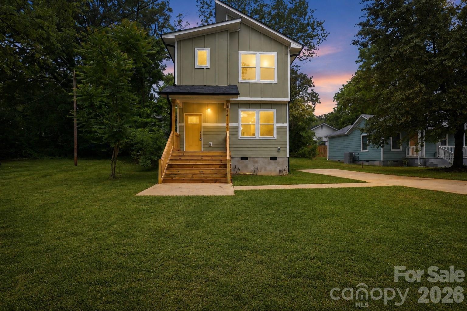 1324 Old Charlotte Road — Statesville
