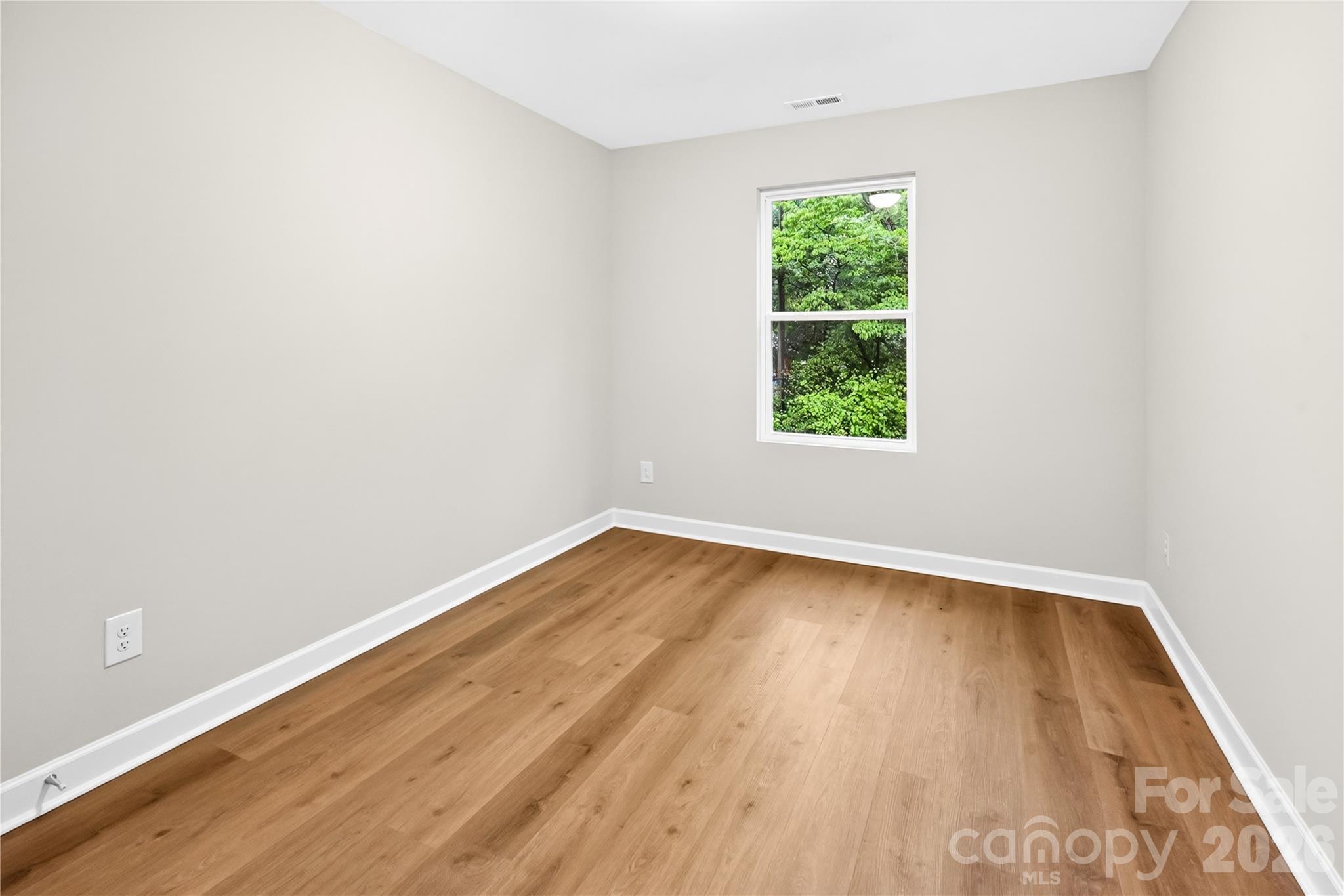1324 Old Charlotte Road — Statesville