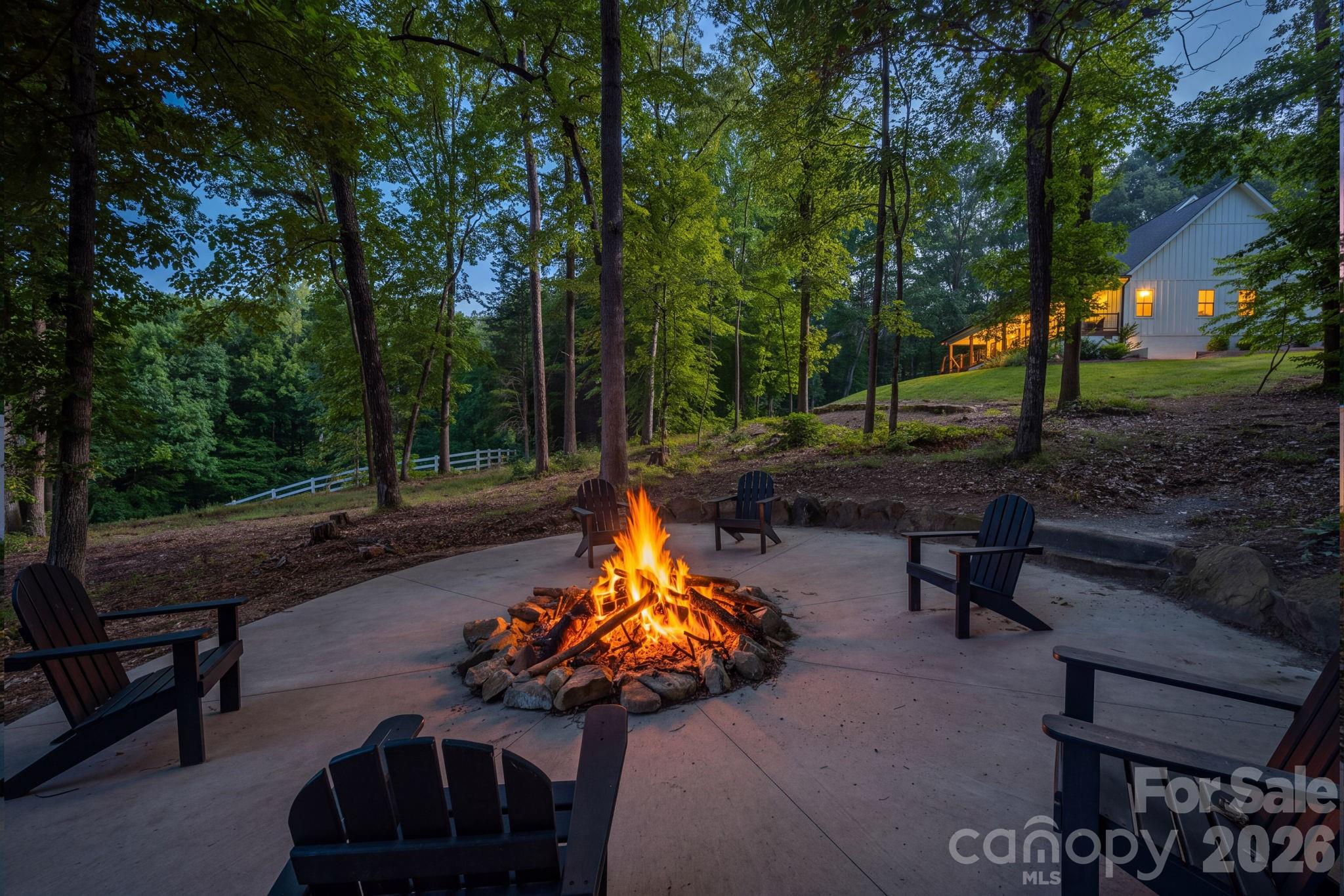 340 Whippoorwill Lane — Mount Holly