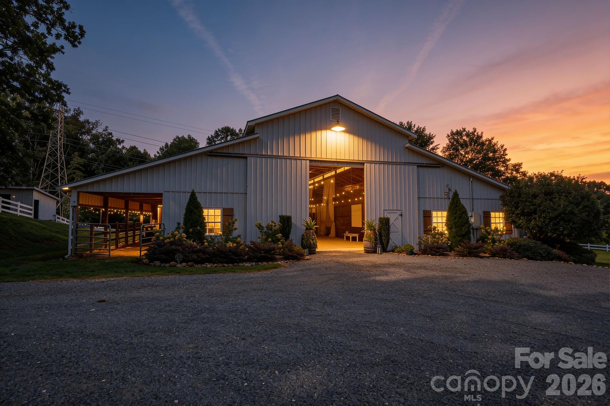 340 Whippoorwill Lane — Mount Holly