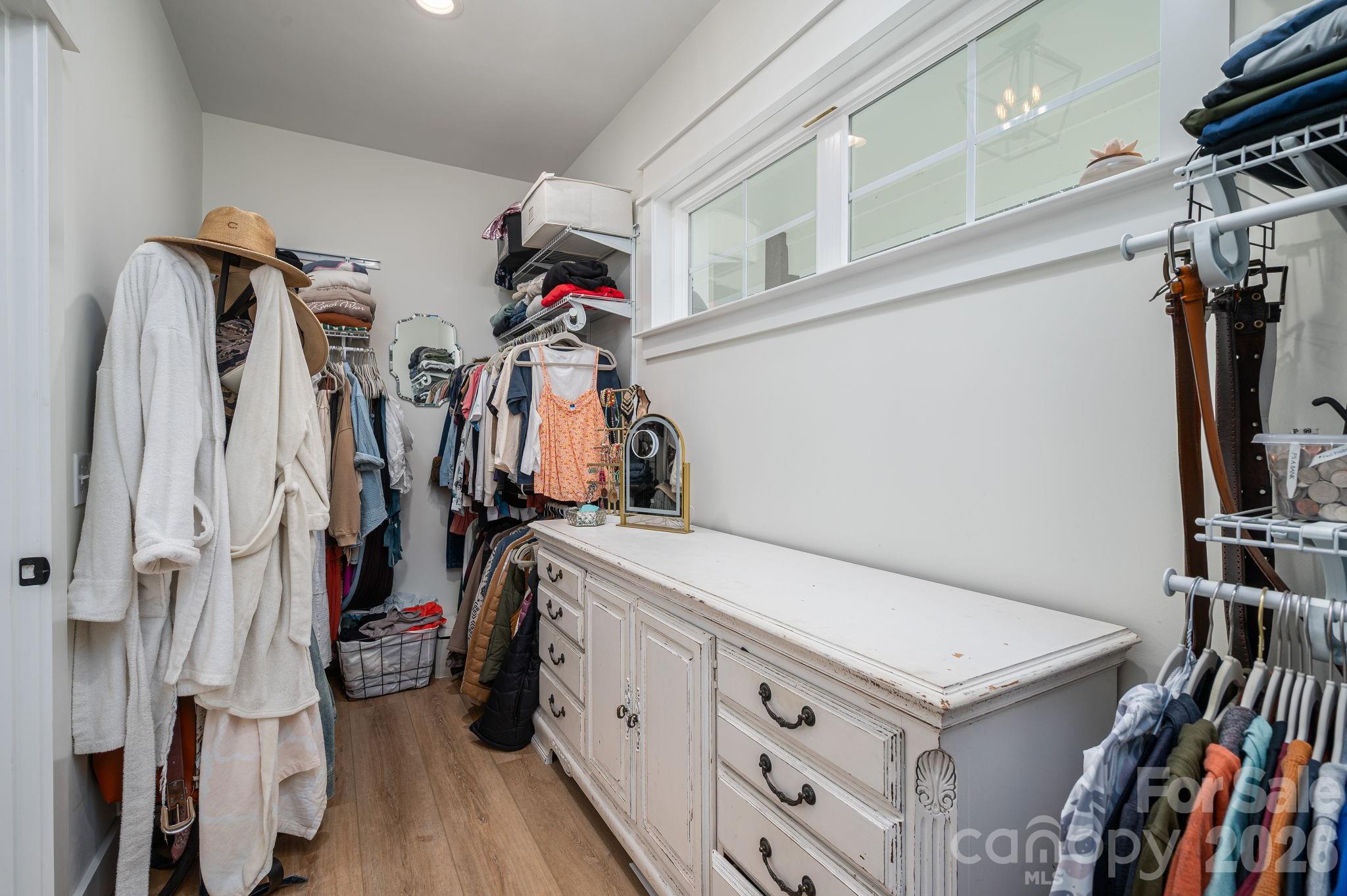 340 Whippoorwill Lane — Mount Holly