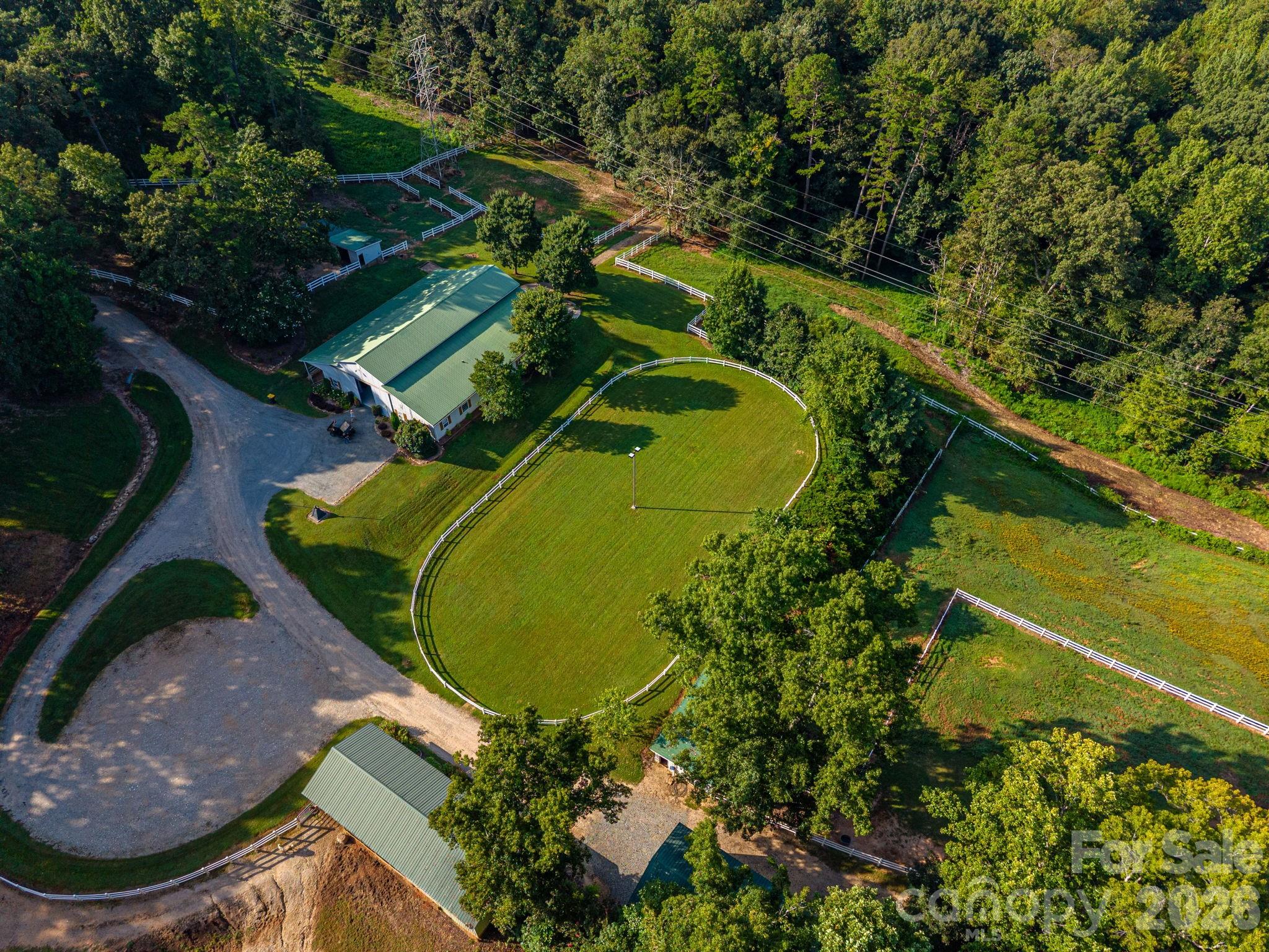 340 Whippoorwill Lane — Mount Holly
