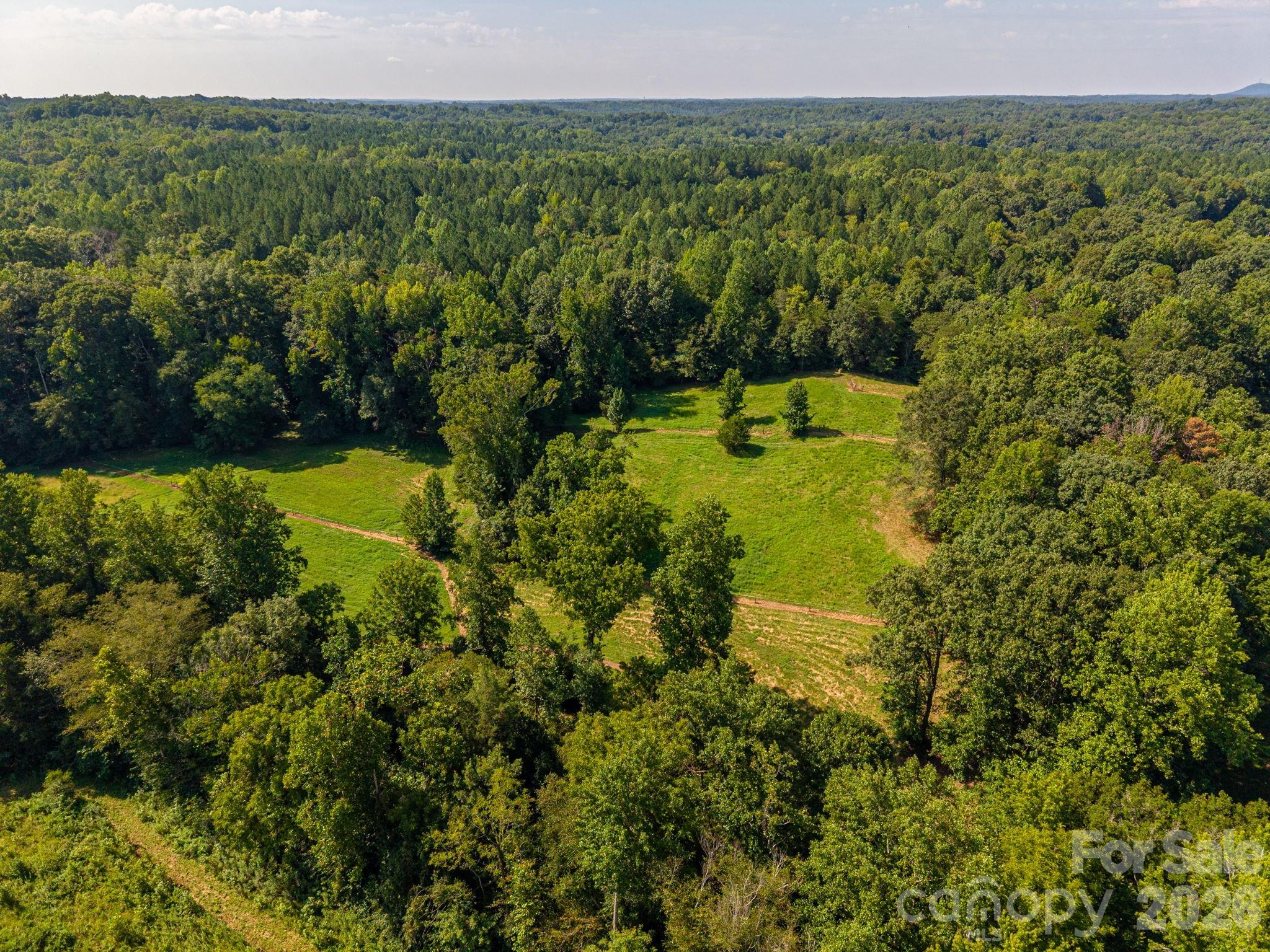340 Whippoorwill Lane — Mount Holly