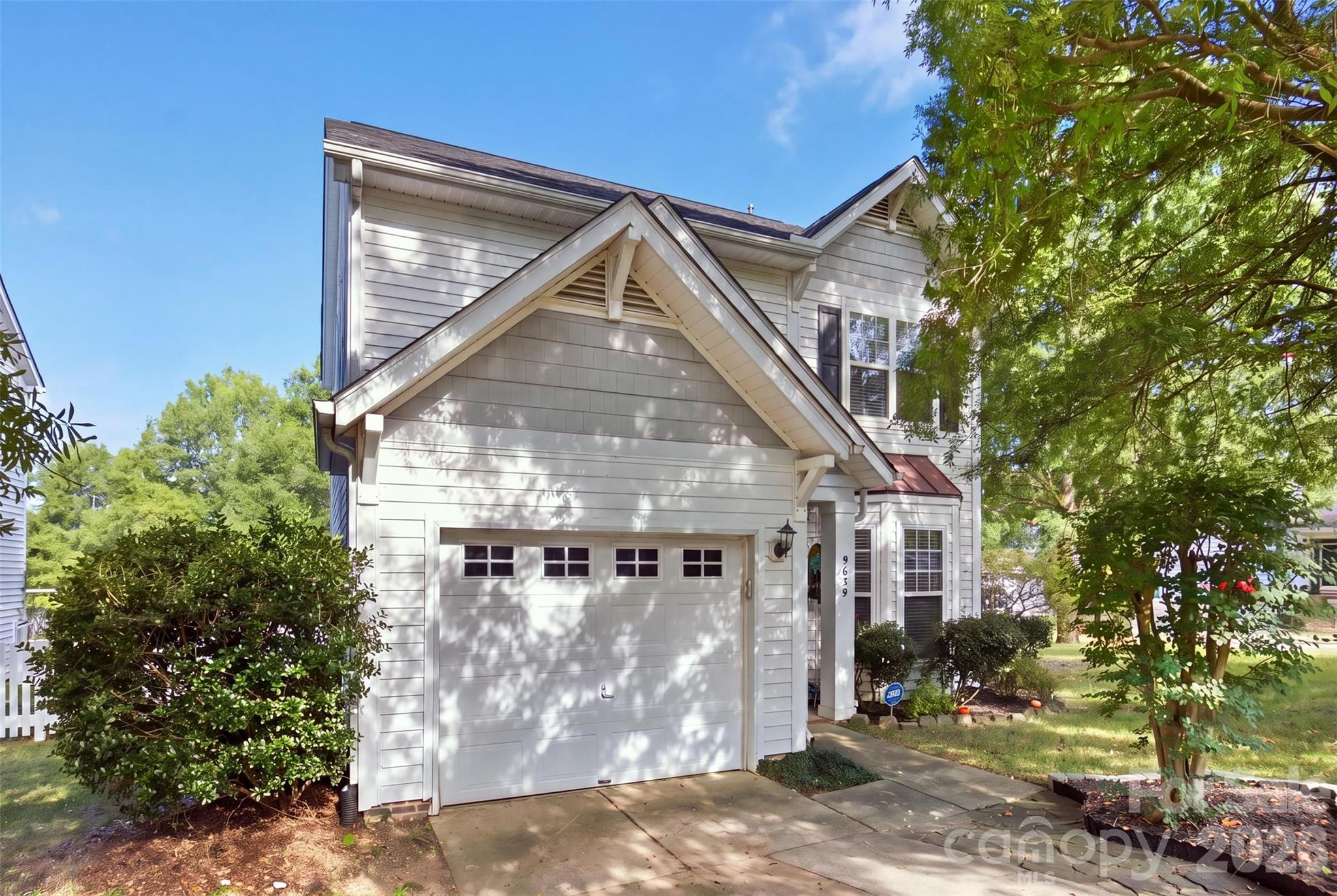 9639 Corbett Square Lane — Charlotte