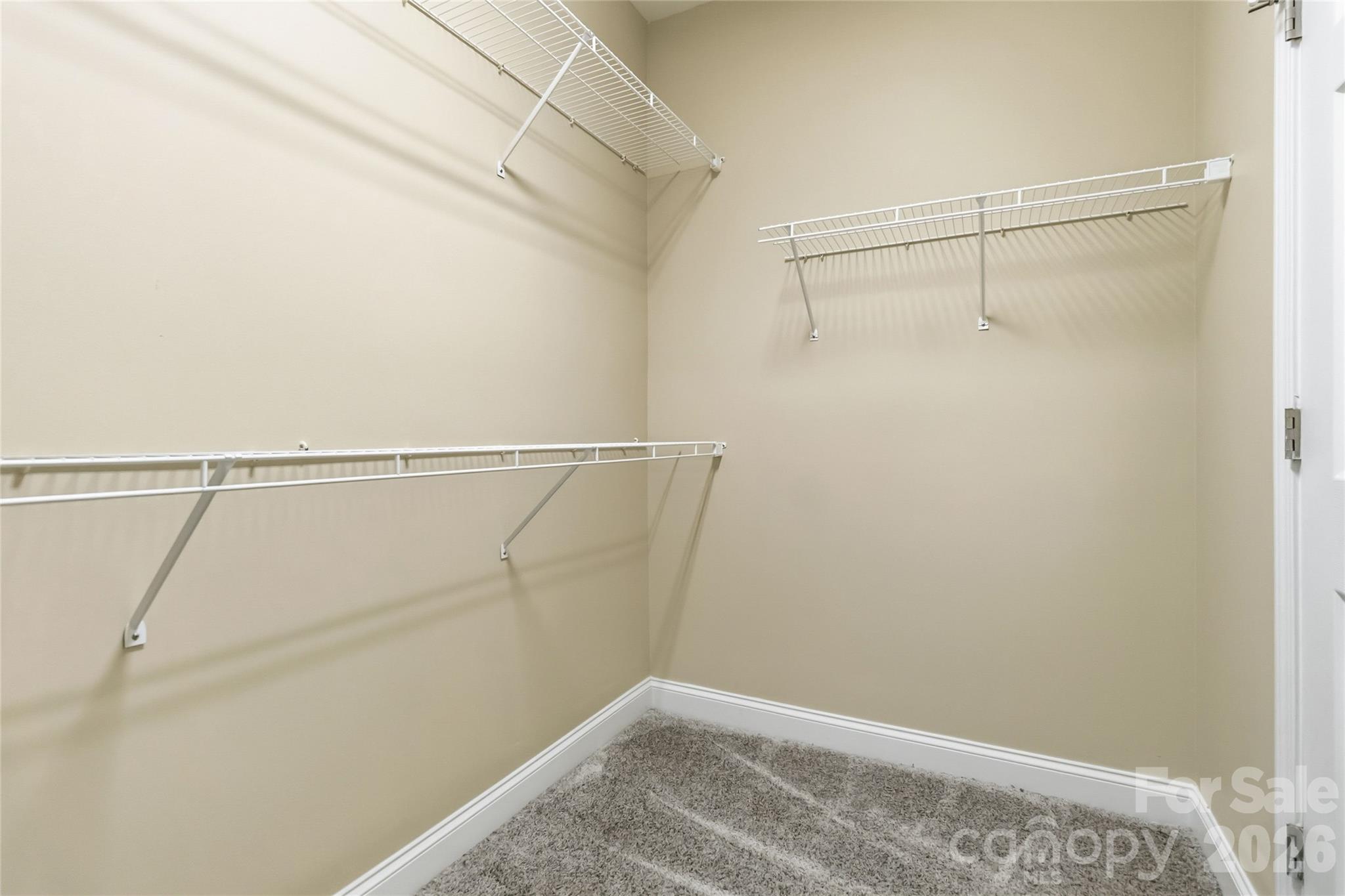 1000 E Woodlawn Road #314 — Charlotte