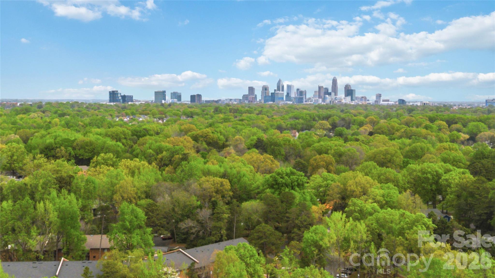1000 E Woodlawn Road #314 — Charlotte