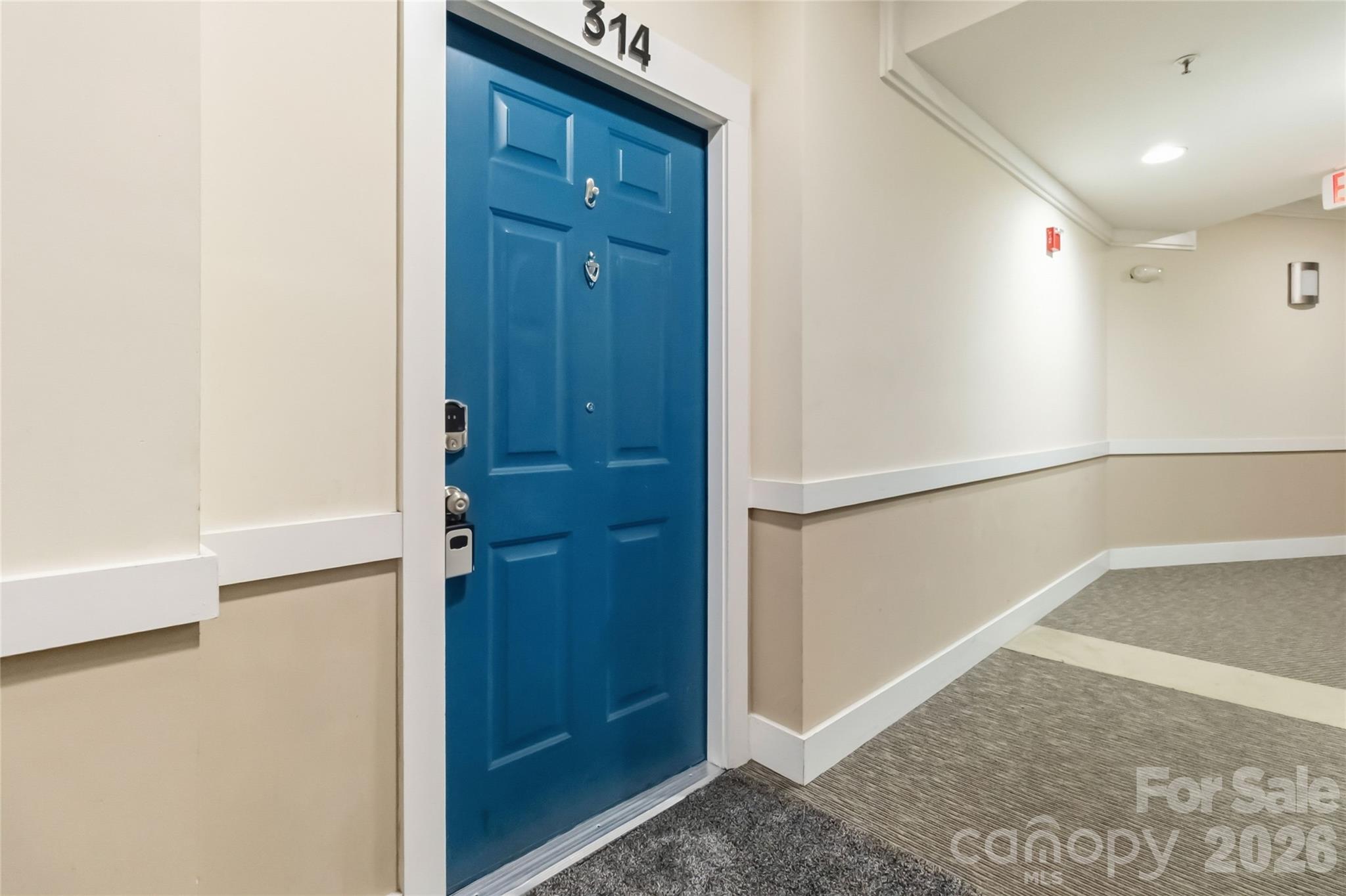 1000 E Woodlawn Road #314 — Charlotte