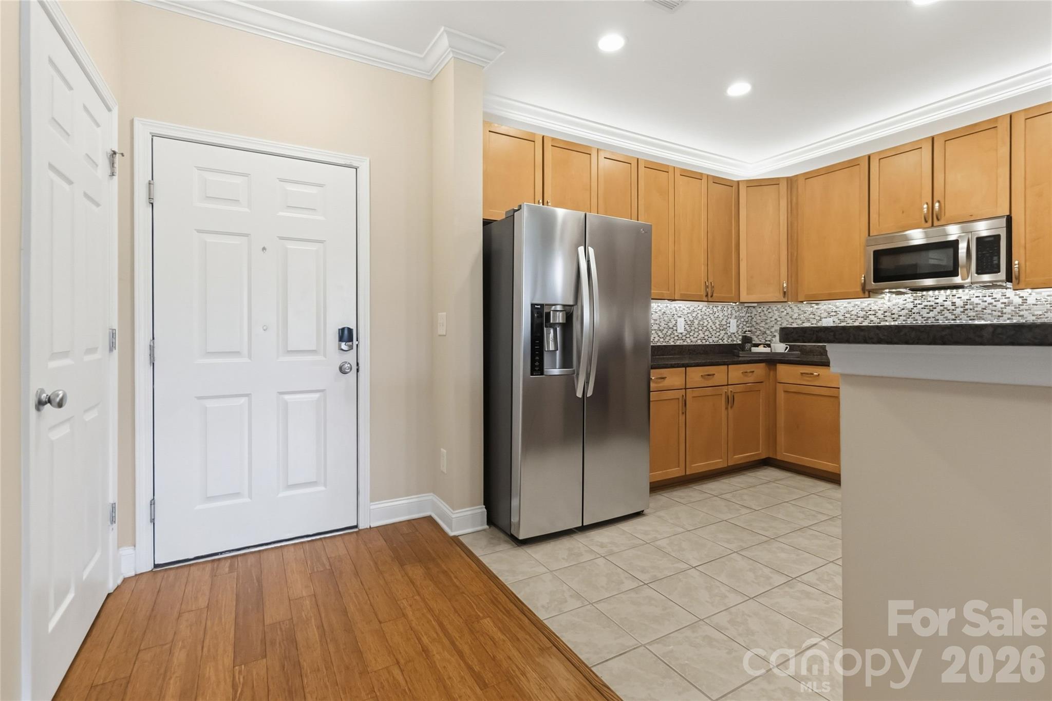1000 E Woodlawn Road #314 — Charlotte