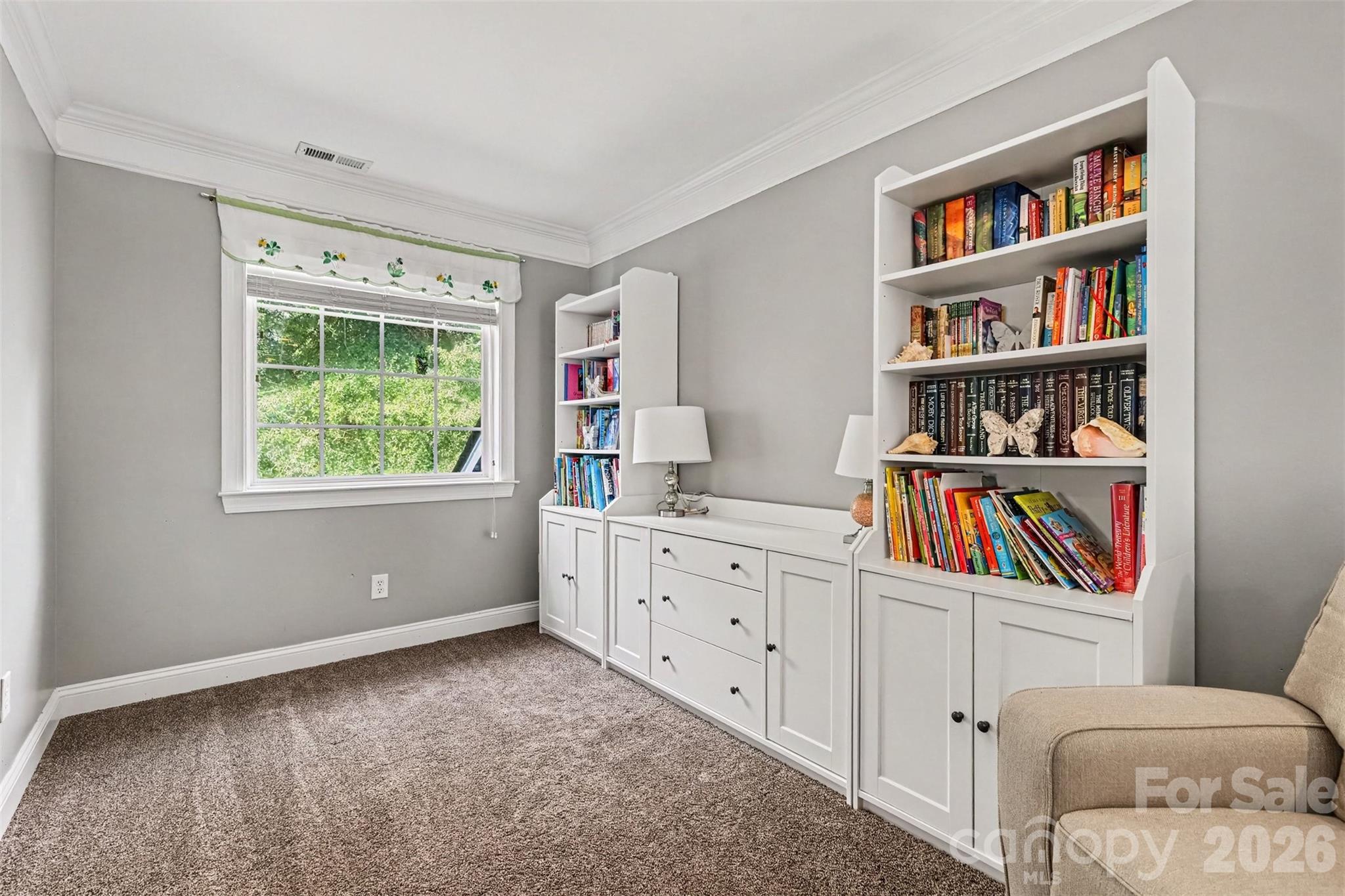 3647 Venetian Way — York
