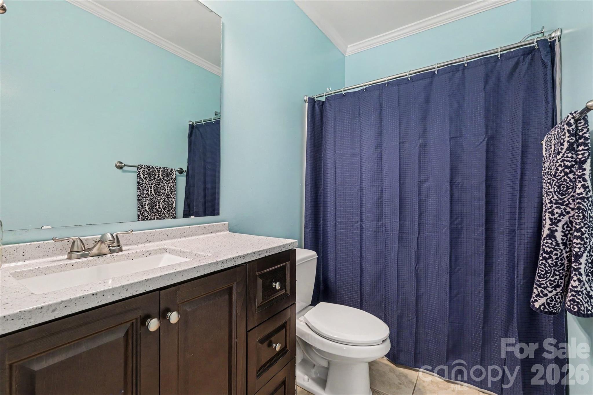 3647 Venetian Way — York
