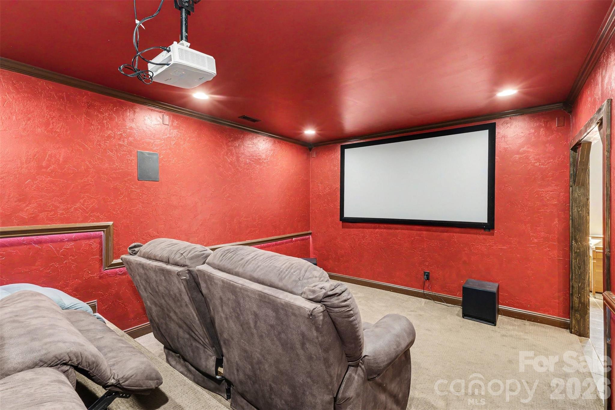 3647 Venetian Way — York