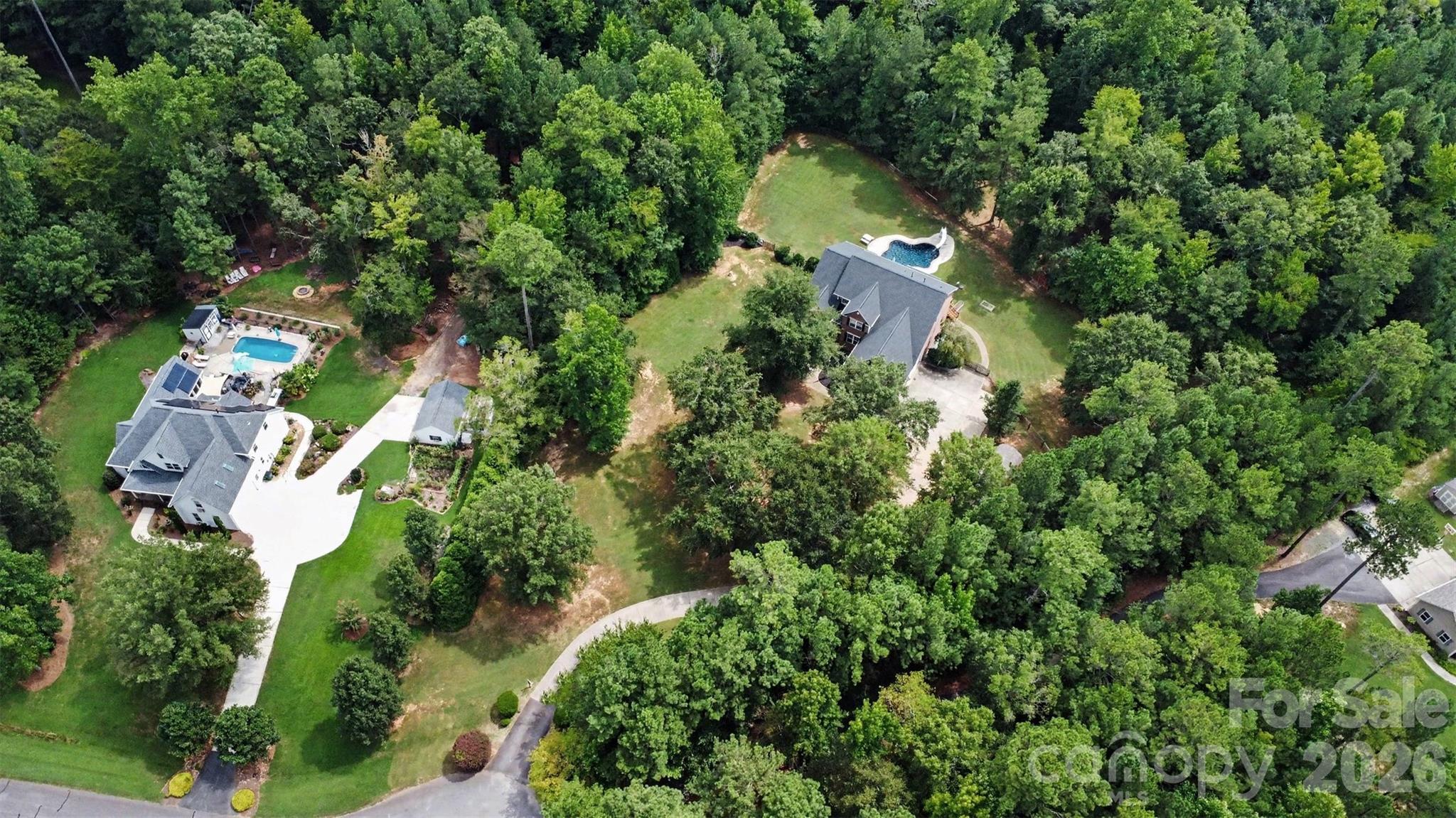 3647 Venetian Way — York