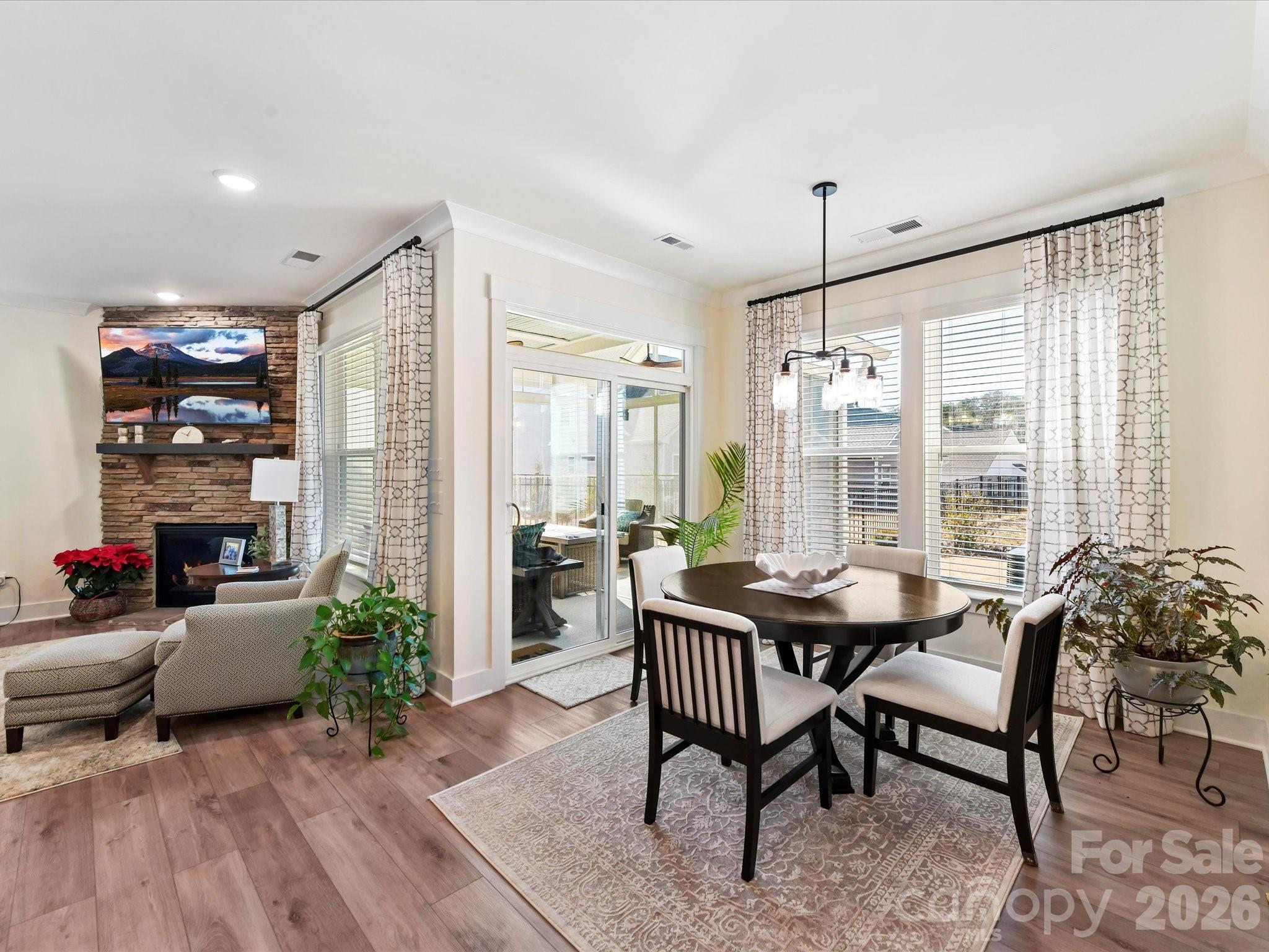 109 N Dunlavin Way — Mooresville