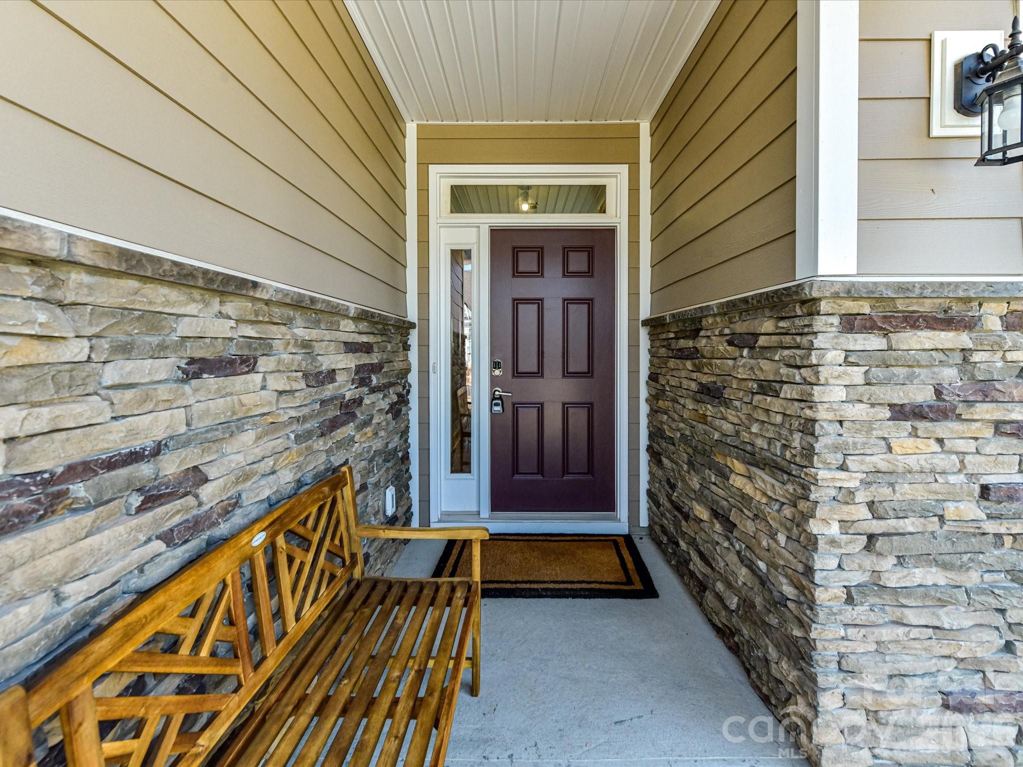 109 N Dunlavin Way — Mooresville
