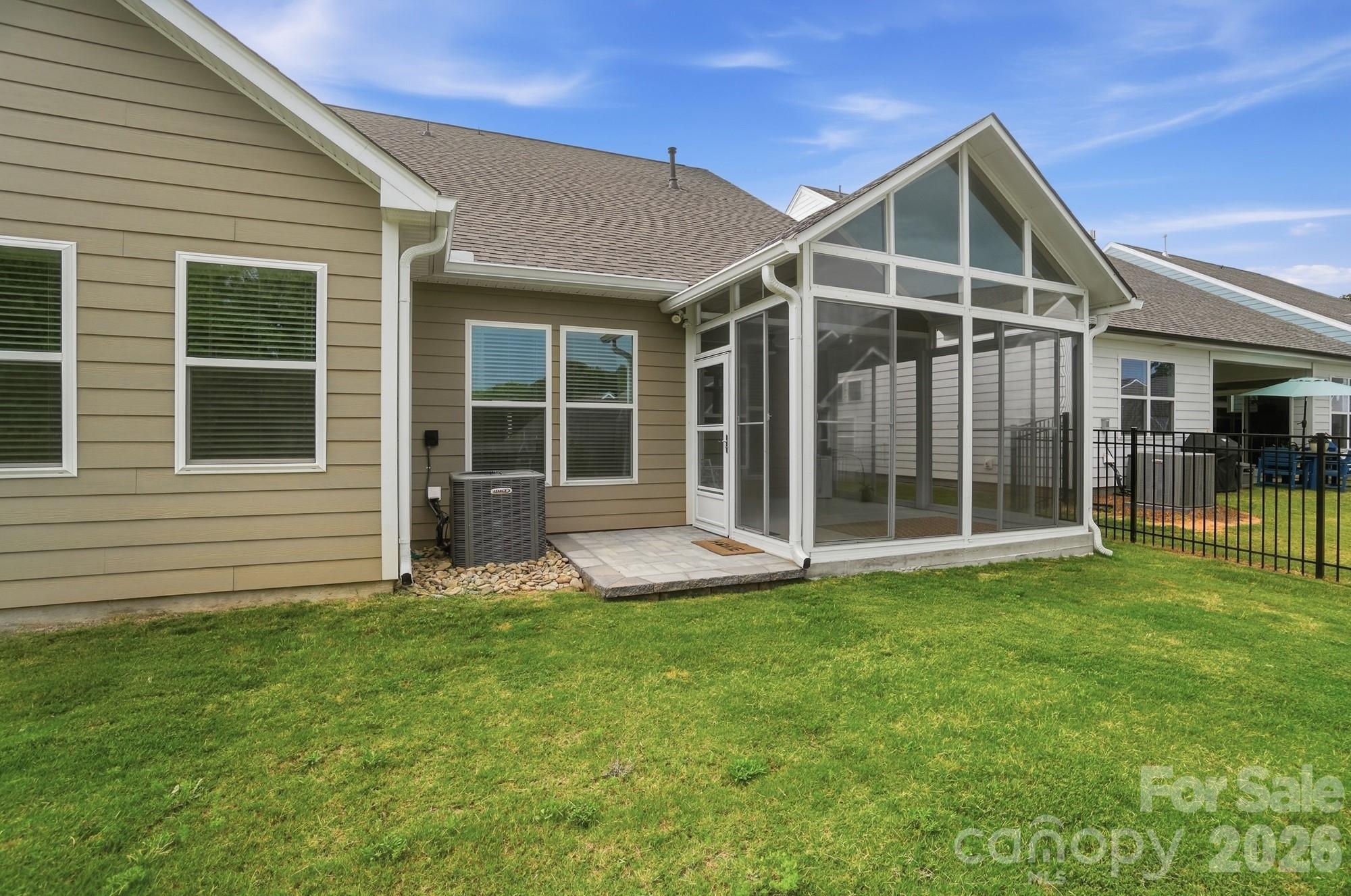 109 N Dunlavin Way — Mooresville