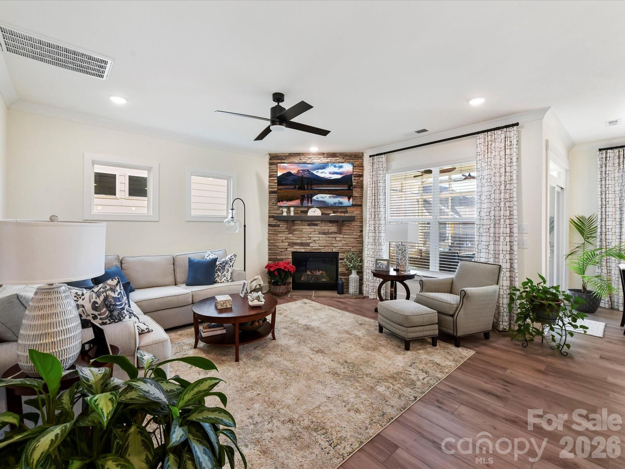 109 N Dunlavin Way — Mooresville