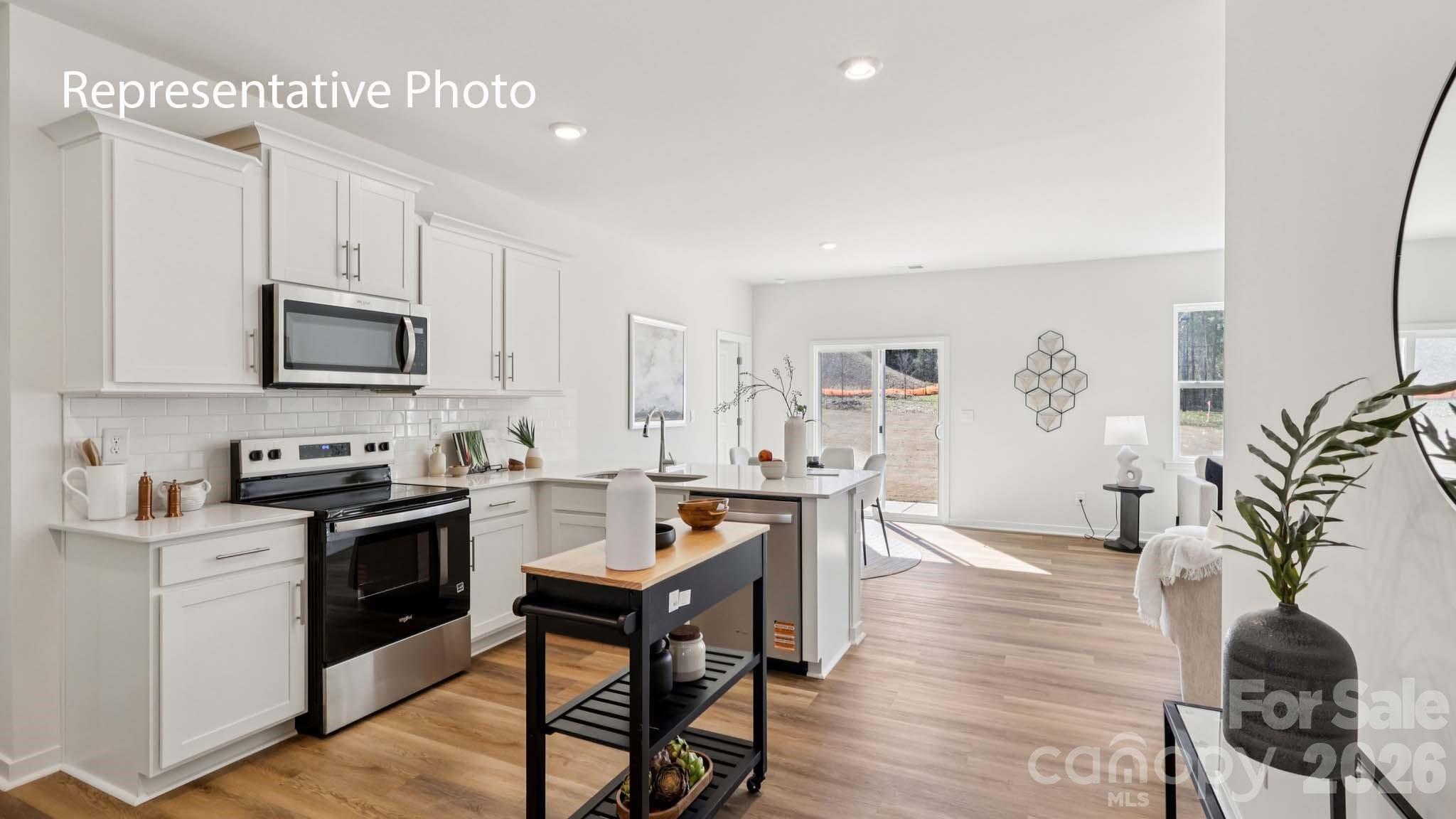 1020 Streamwood Avenue — Newton