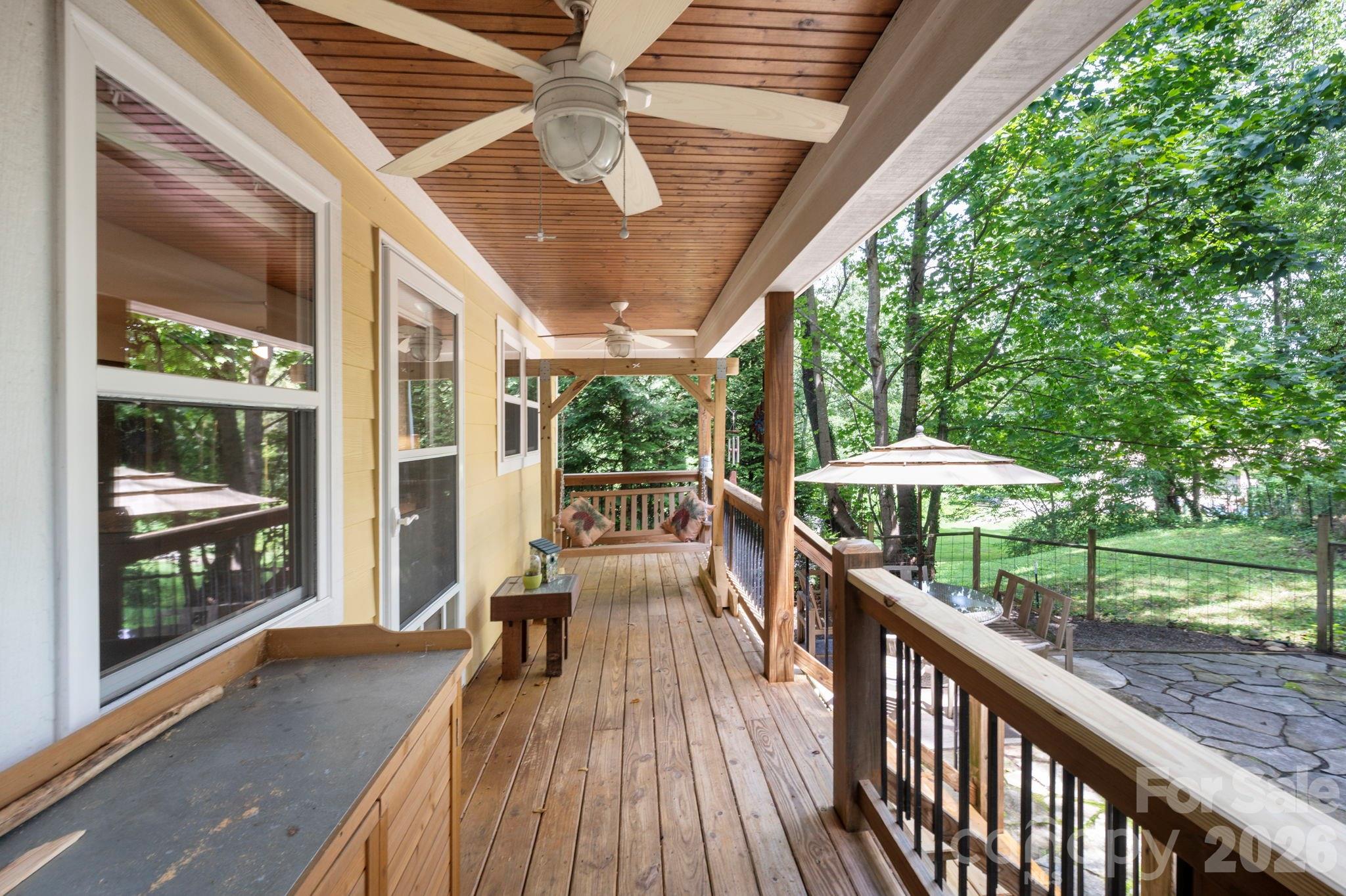 15 Riverlink Lane — Asheville