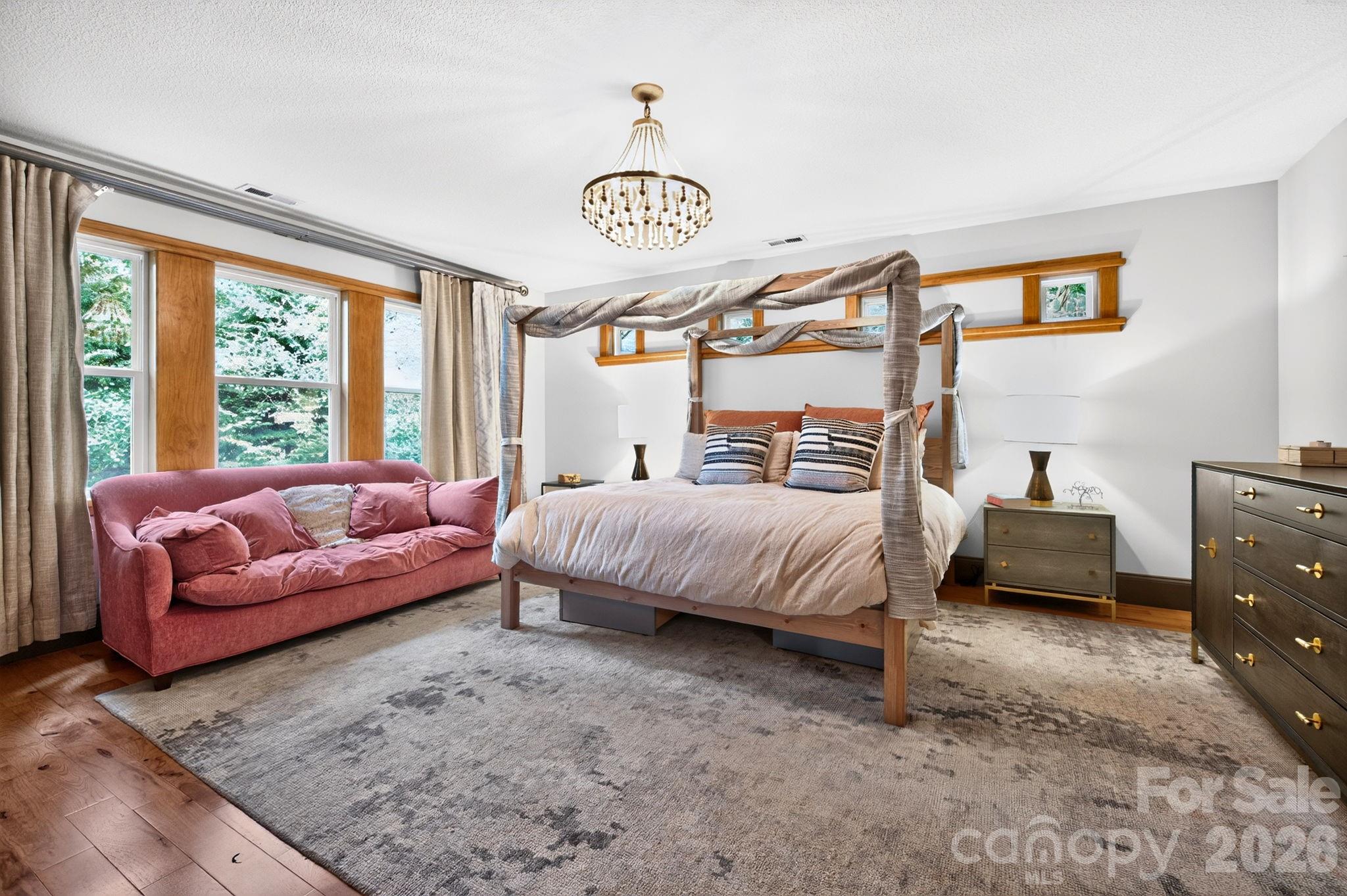 15 Riverlink Lane — Asheville