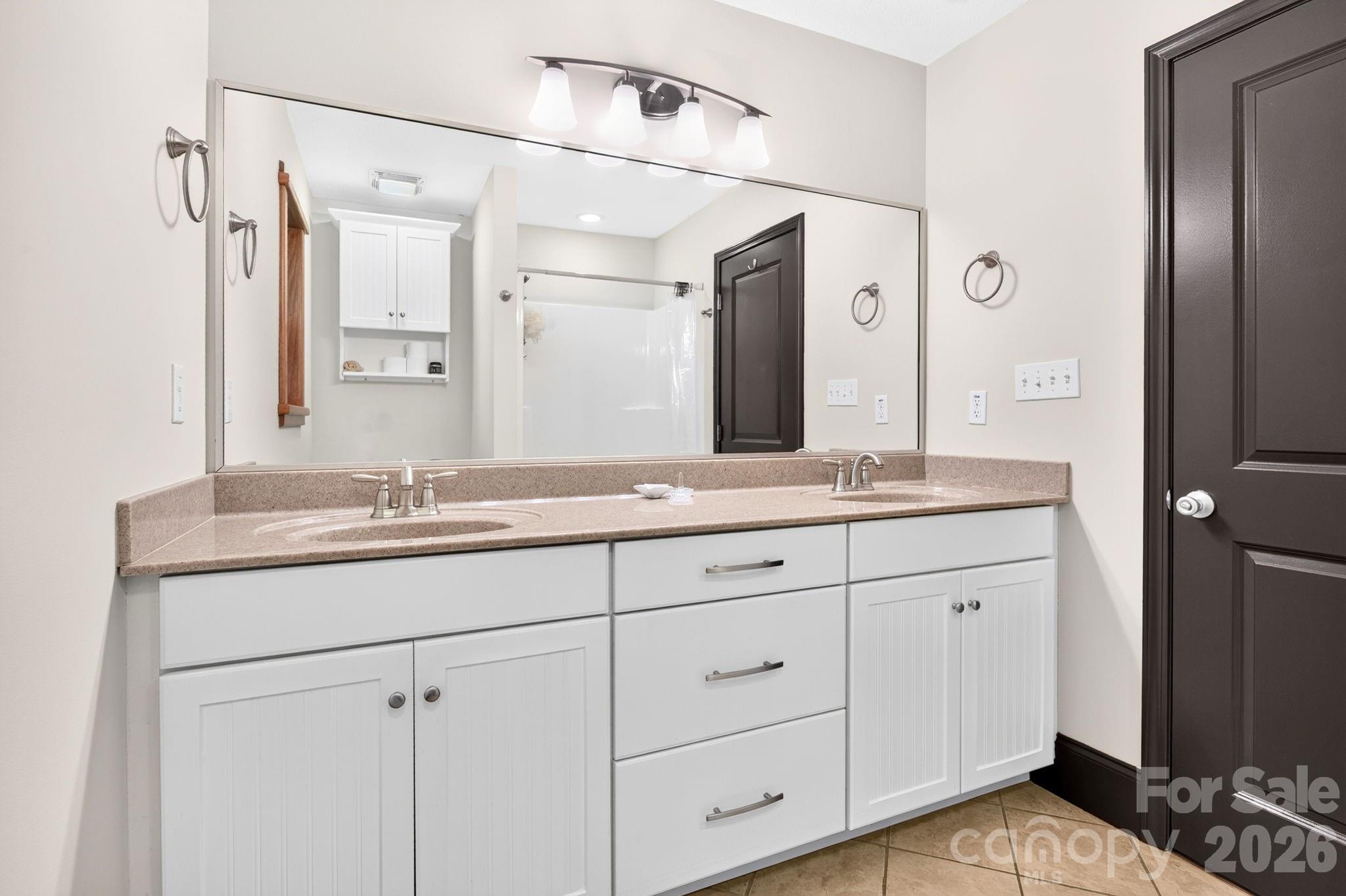 15 Riverlink Lane — Asheville