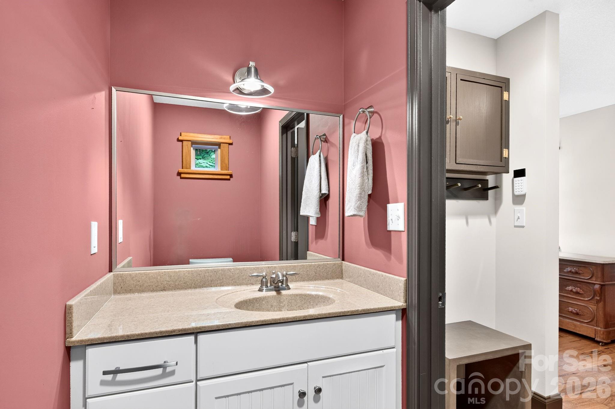 15 Riverlink Lane — Asheville