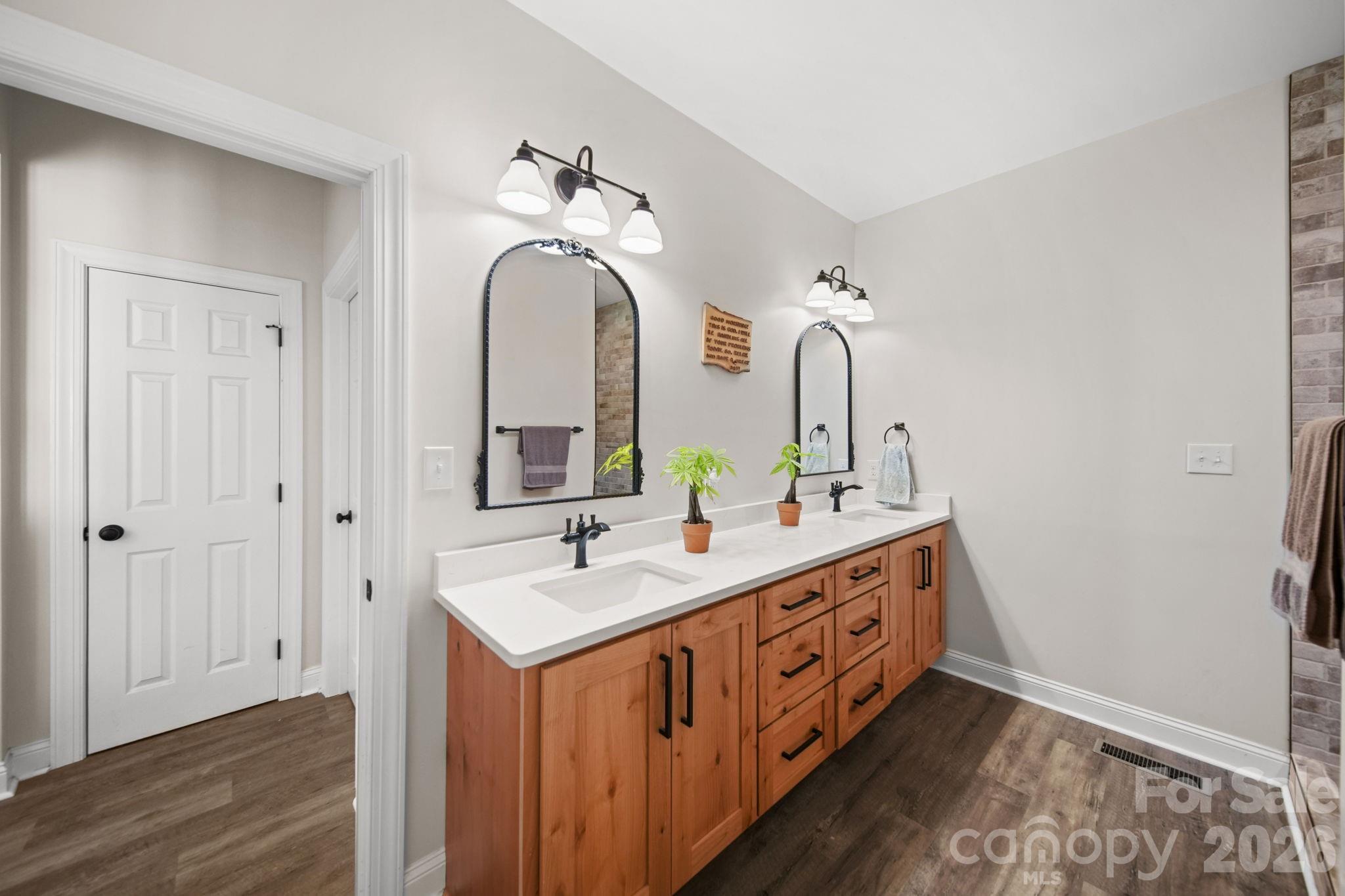 1726-b Old Cheraw Highway — Rockingham