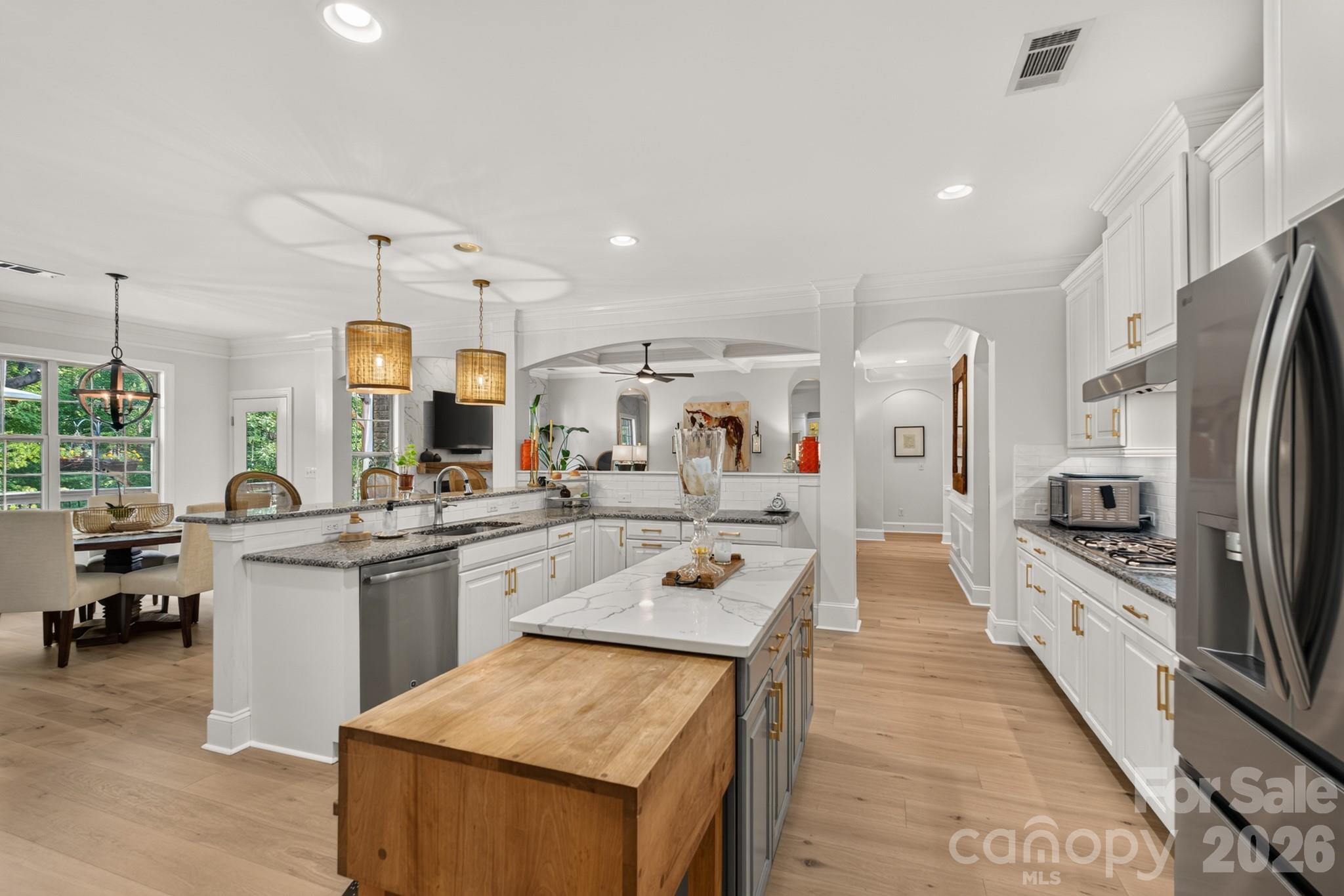 725 Fawns Glen Place — Lake Wylie