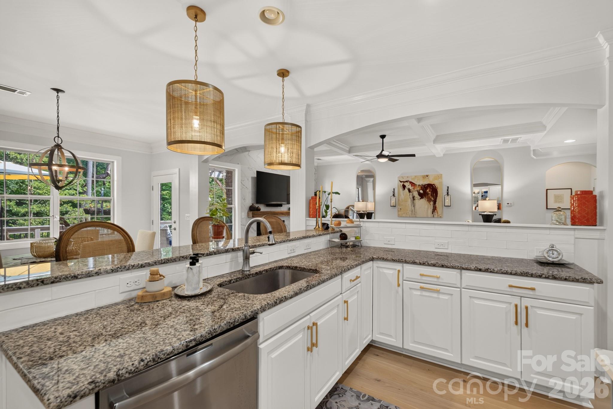 725 Fawns Glen Place — Lake Wylie