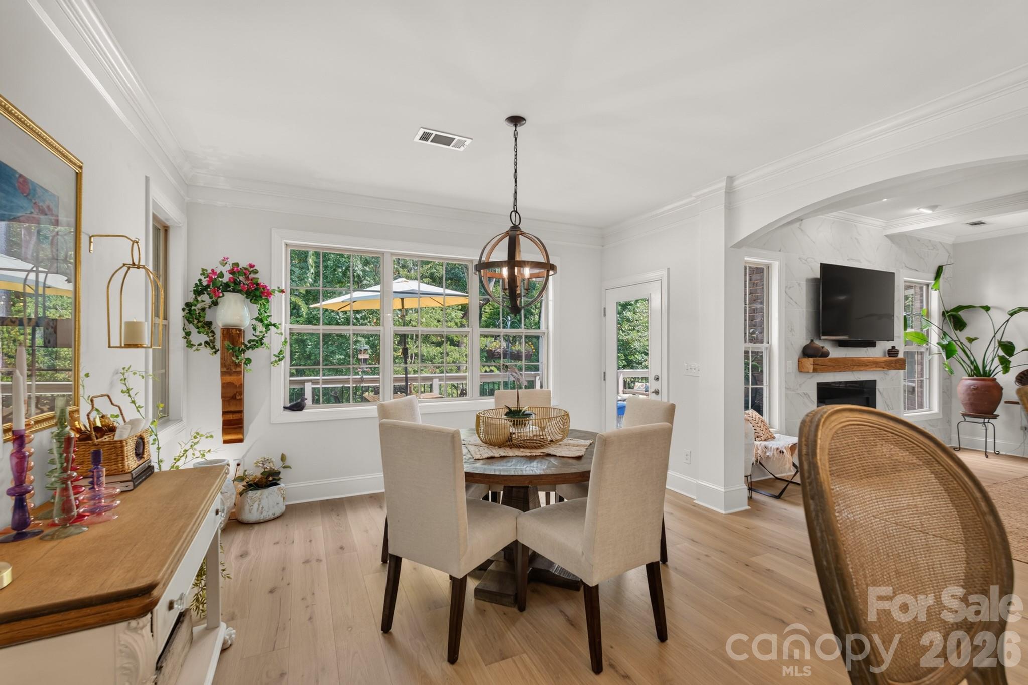 725 Fawns Glen Place — Lake Wylie
