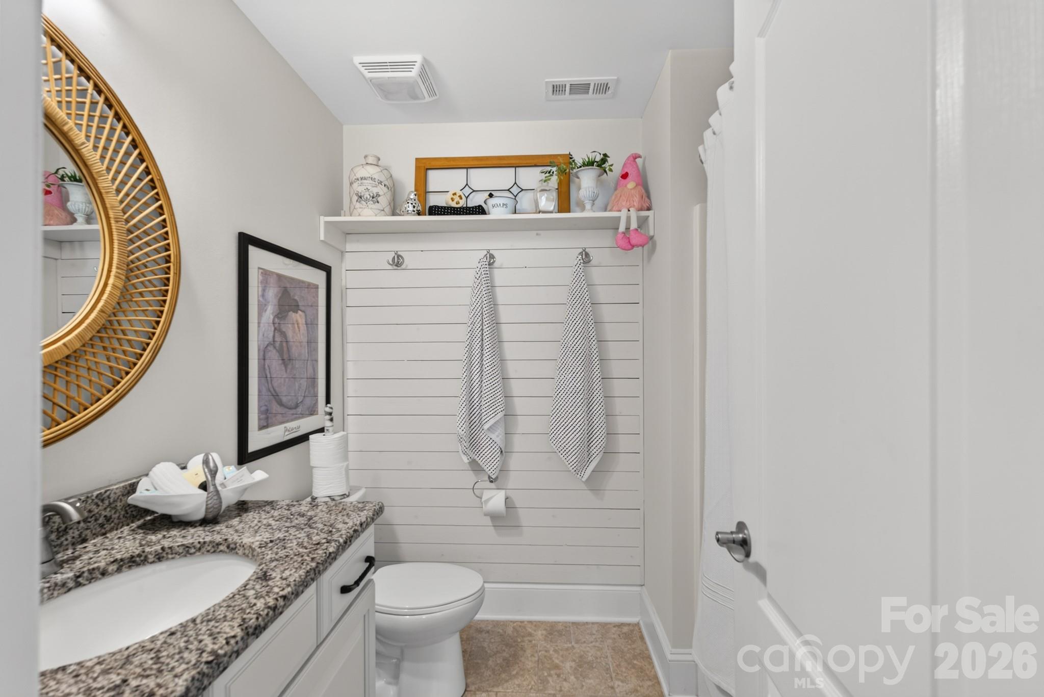 725 Fawns Glen Place — Lake Wylie