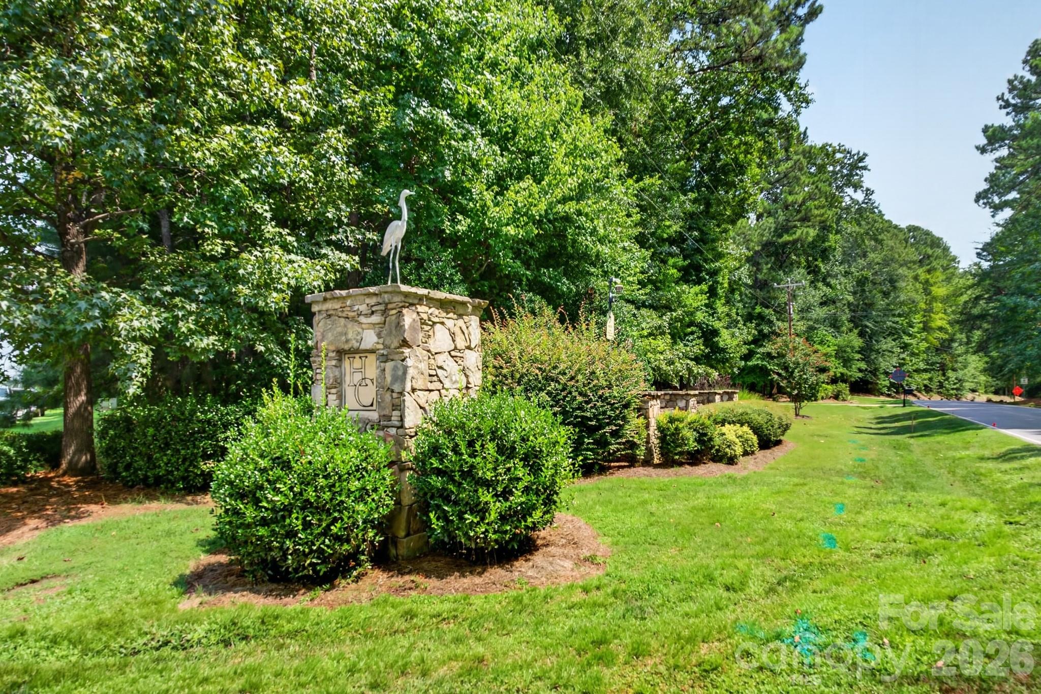 725 Fawns Glen Place — Lake Wylie