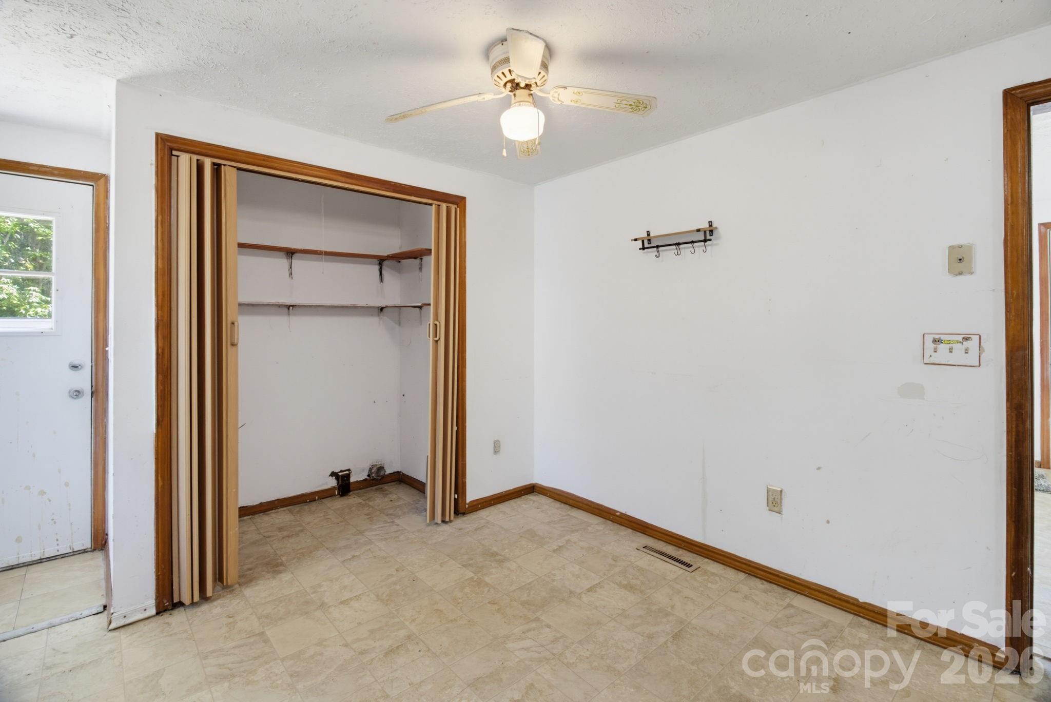 1719 Oneka Avenue — High Point