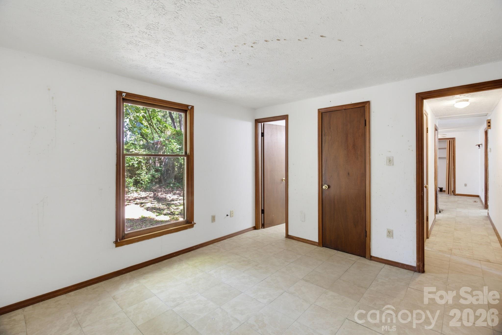 1719 Oneka Avenue — High Point