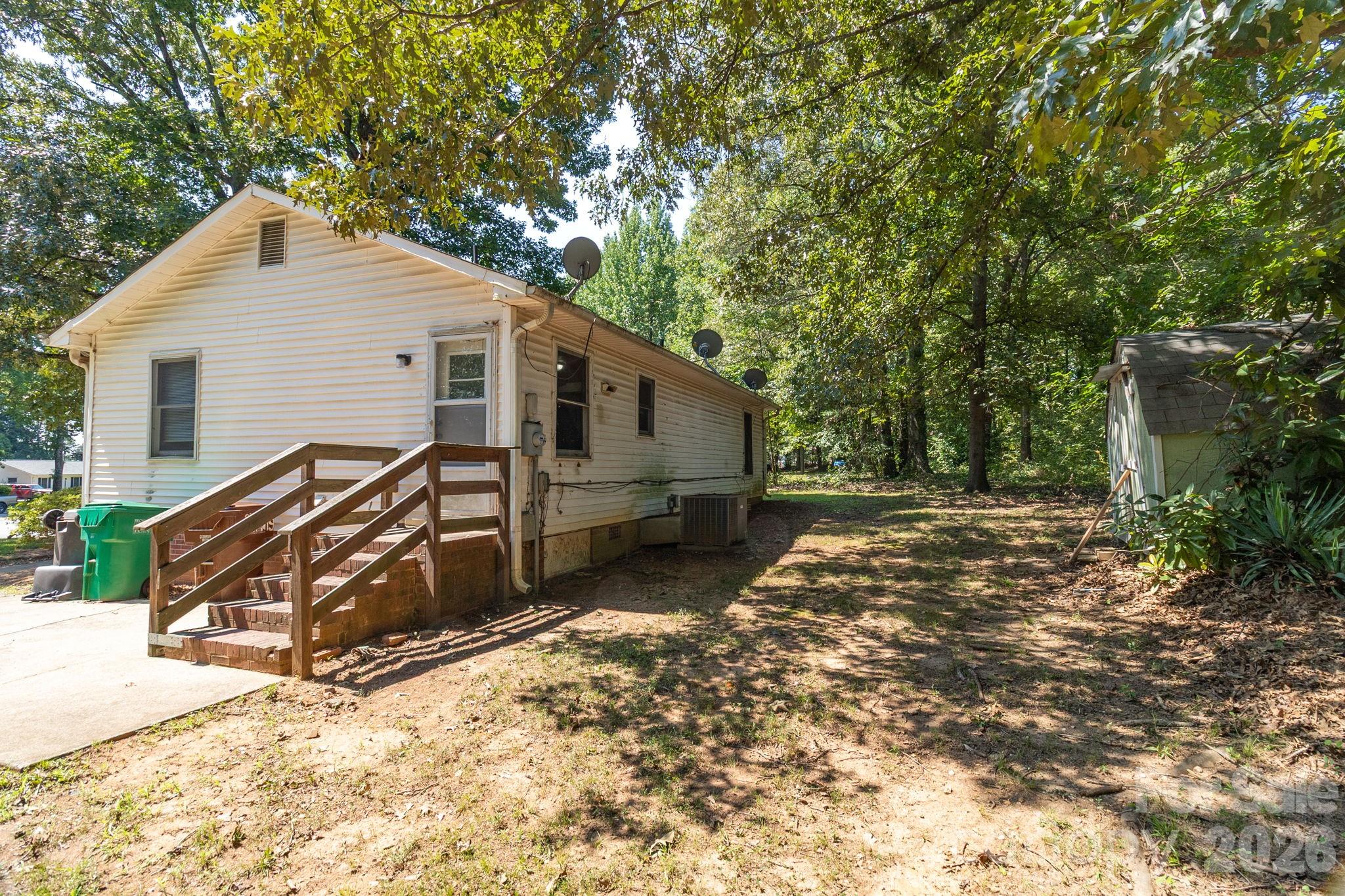 1719 Oneka Avenue — High Point
