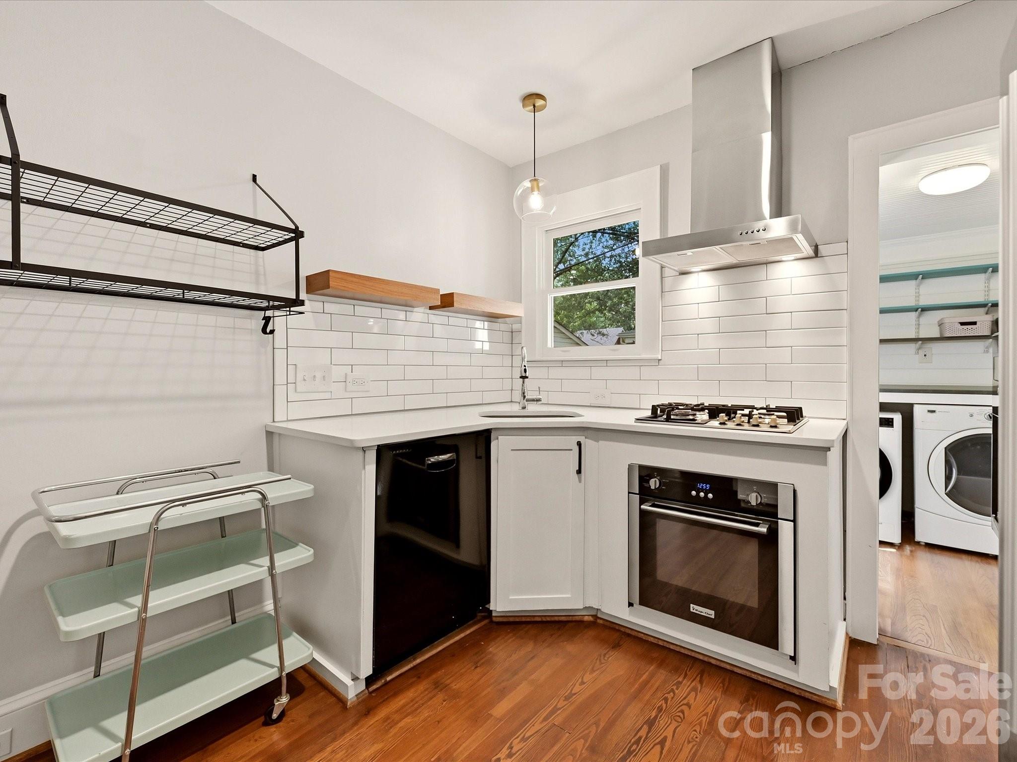 1812 Hall Avenue — Charlotte