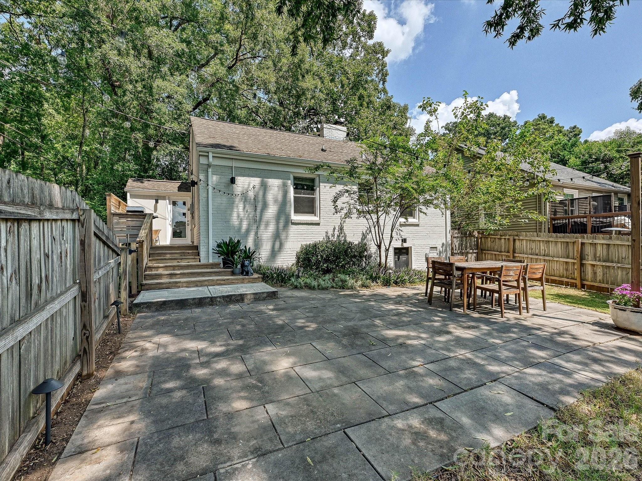 1812 Hall Avenue — Charlotte