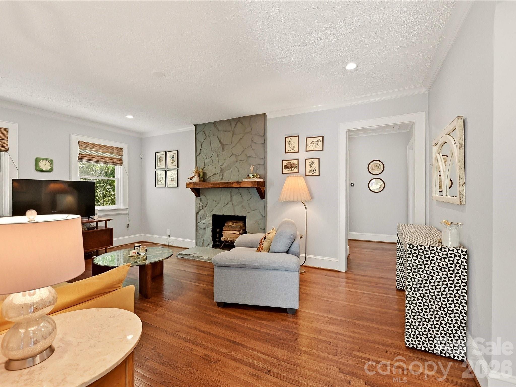 1812 Hall Avenue — Charlotte