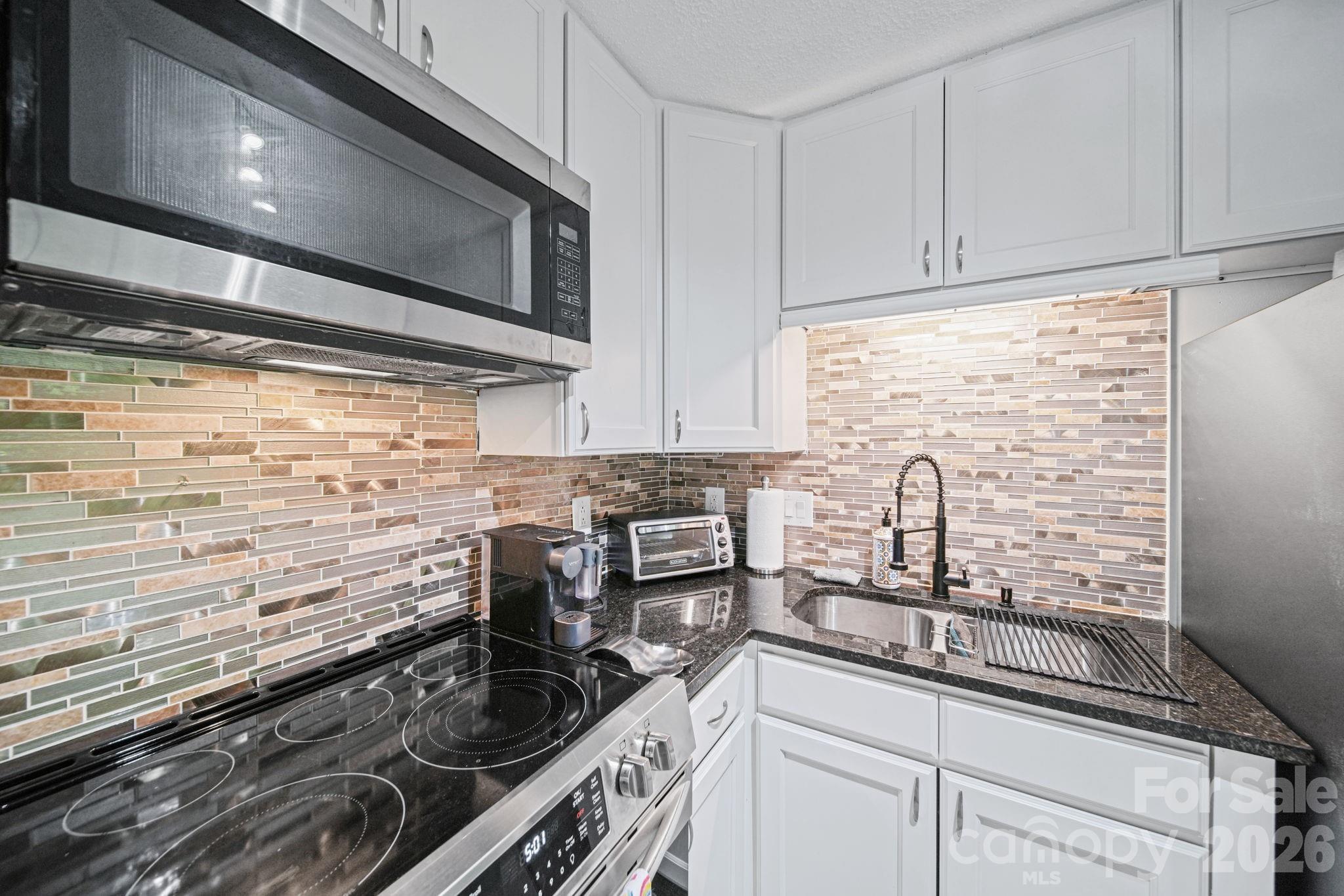 503 Gooseneck Drive #B2 — Cary