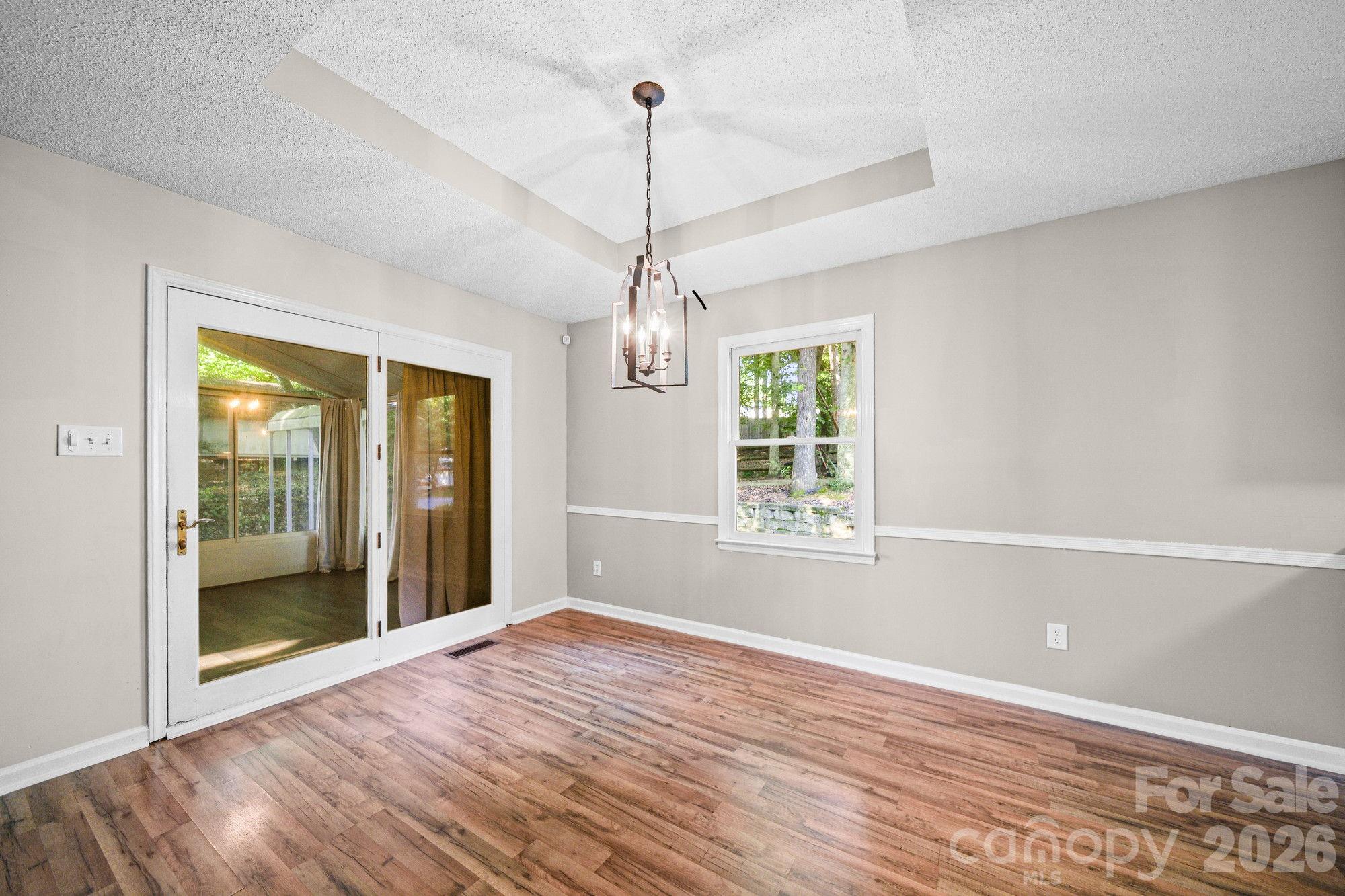 821 Deer Path Place — Mooresville