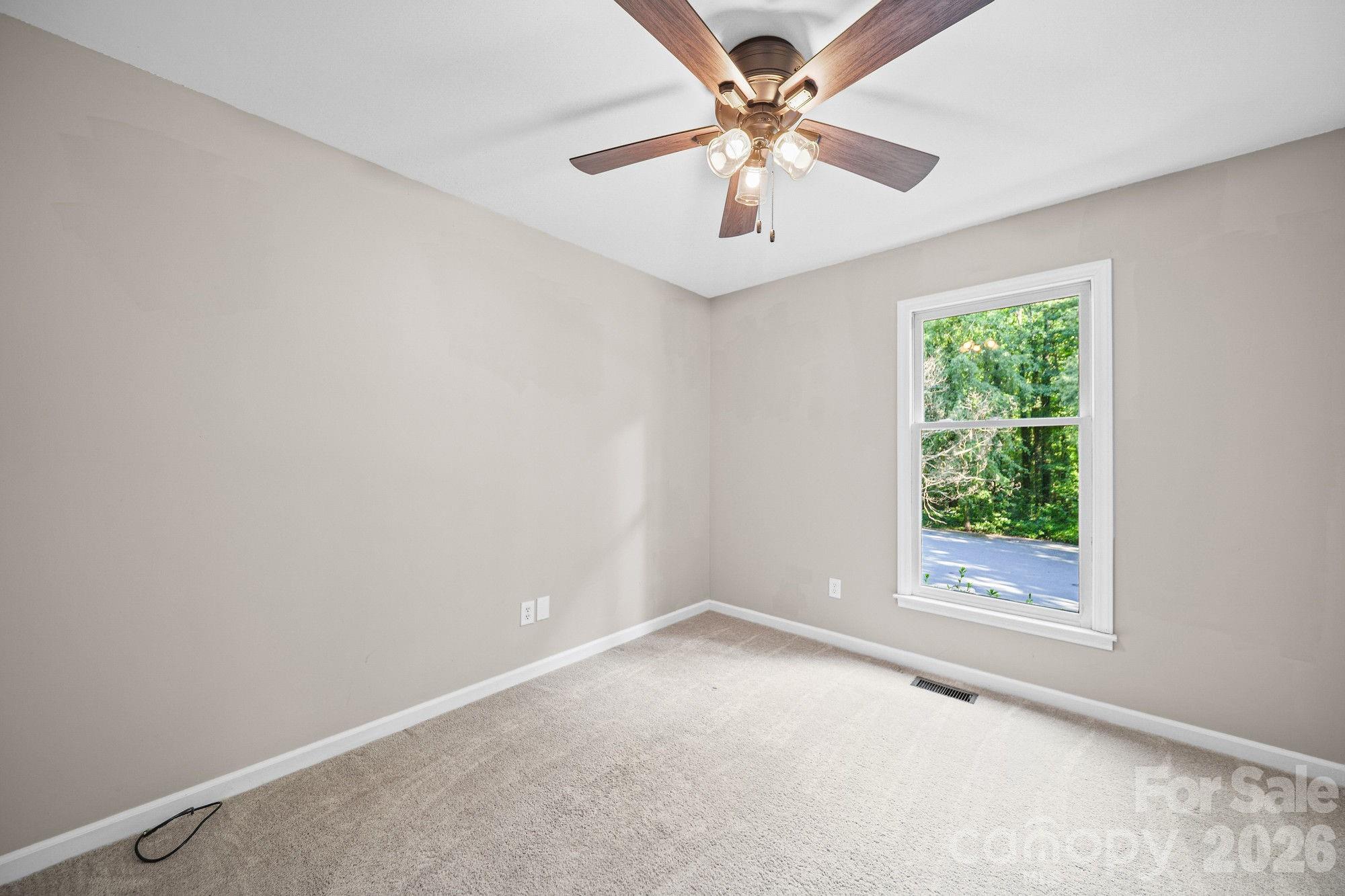 821 Deer Path Place — Mooresville